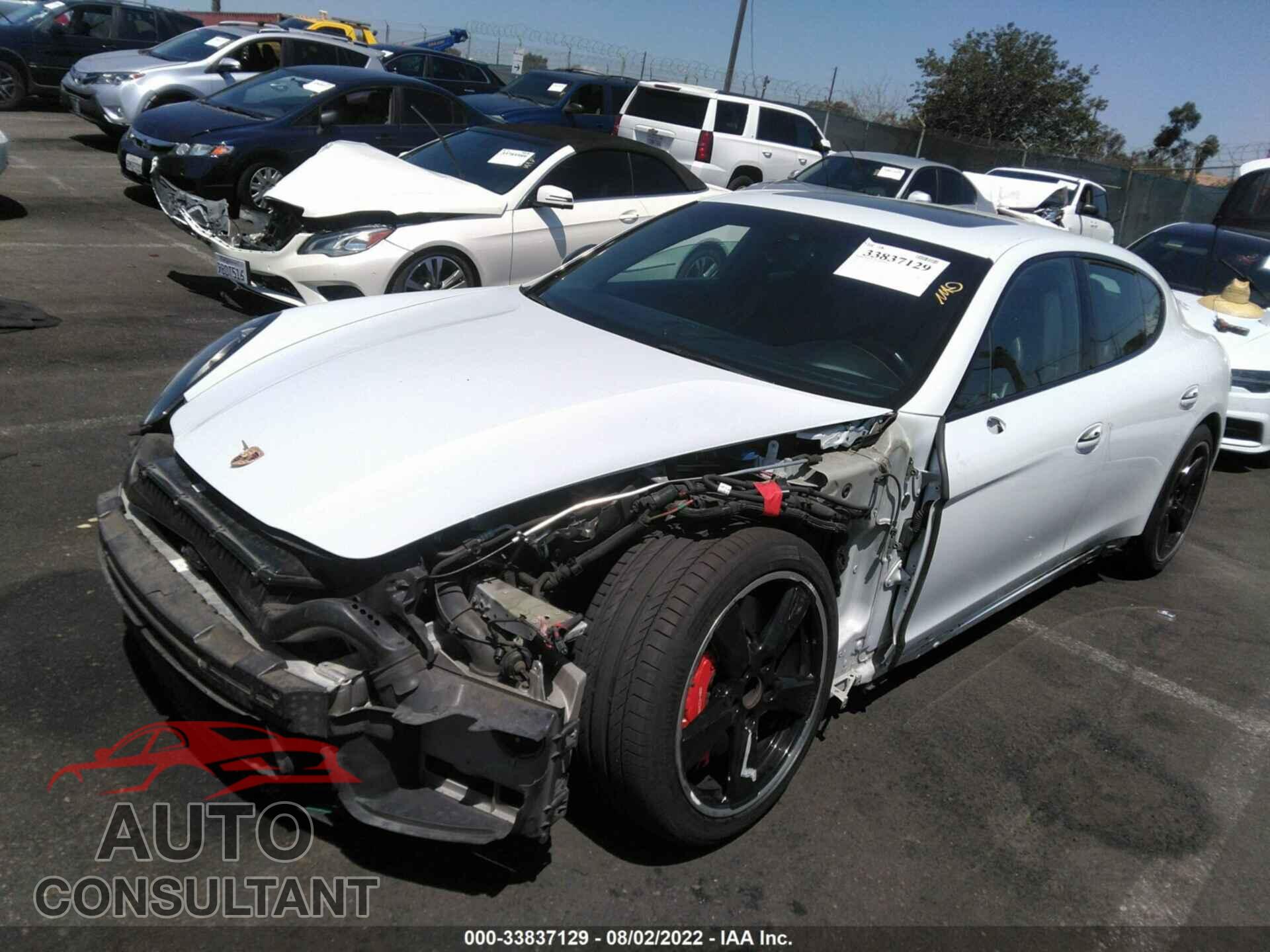 PORSCHE PANAMERA 2016 - WP0AF2A75GL082083