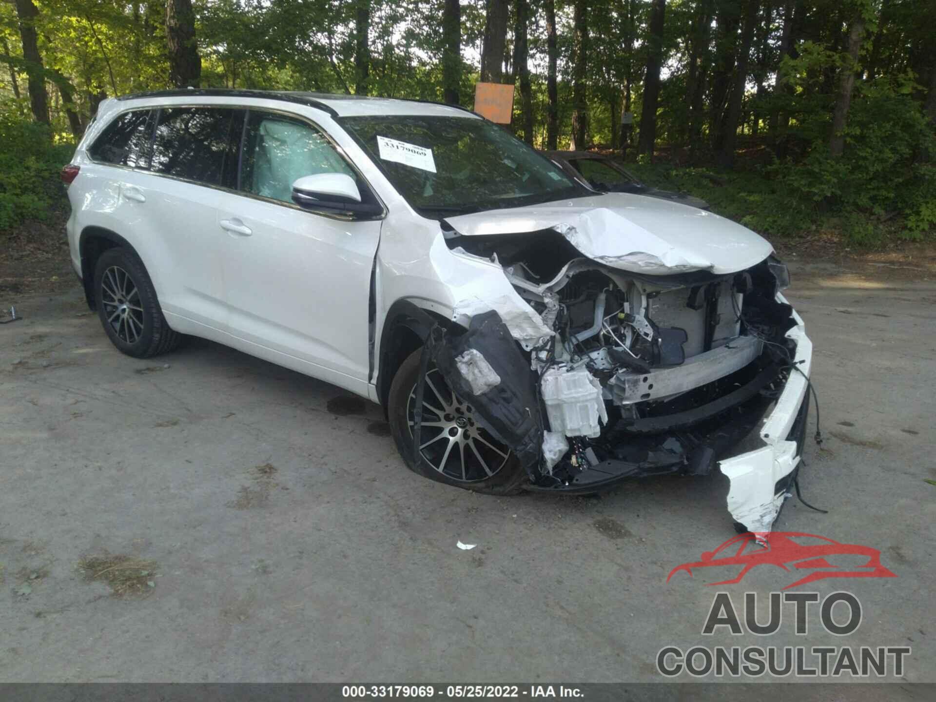 TOYOTA HIGHLANDER 2018 - 5TDJZRFH0JS900990