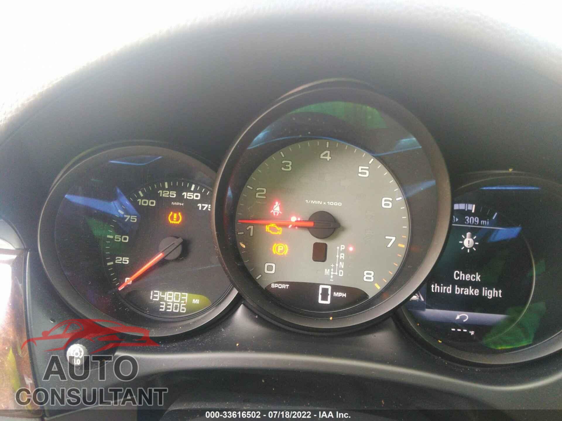 PORSCHE MACAN 2017 - WP1AB2A51HLB10617