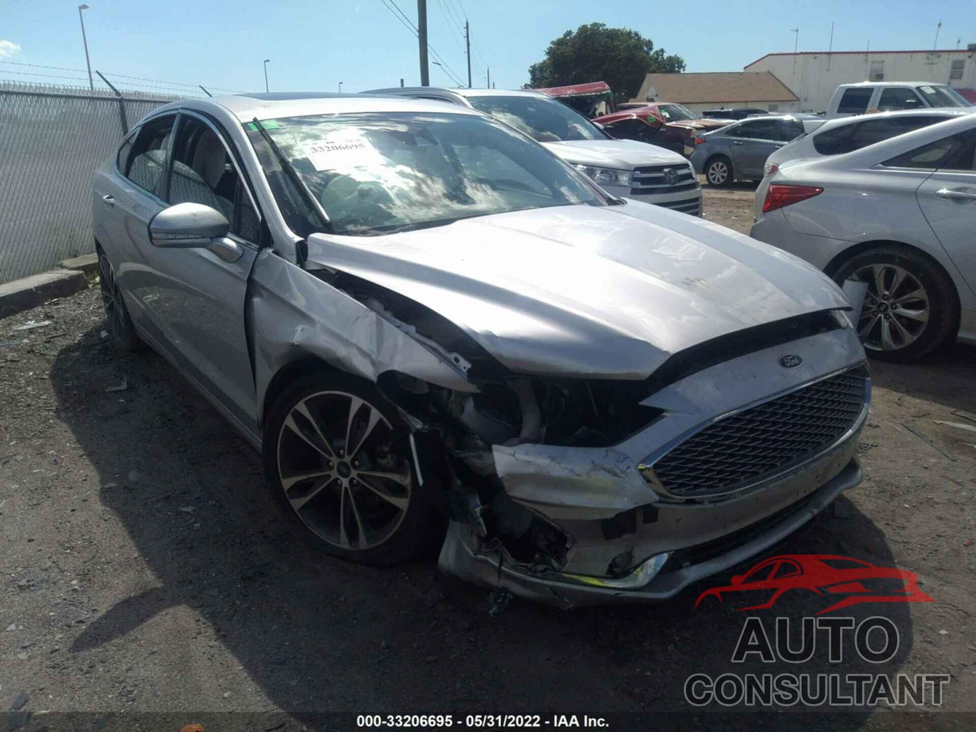 FORD FUSION 2019 - 3FA6P0D95KR143209