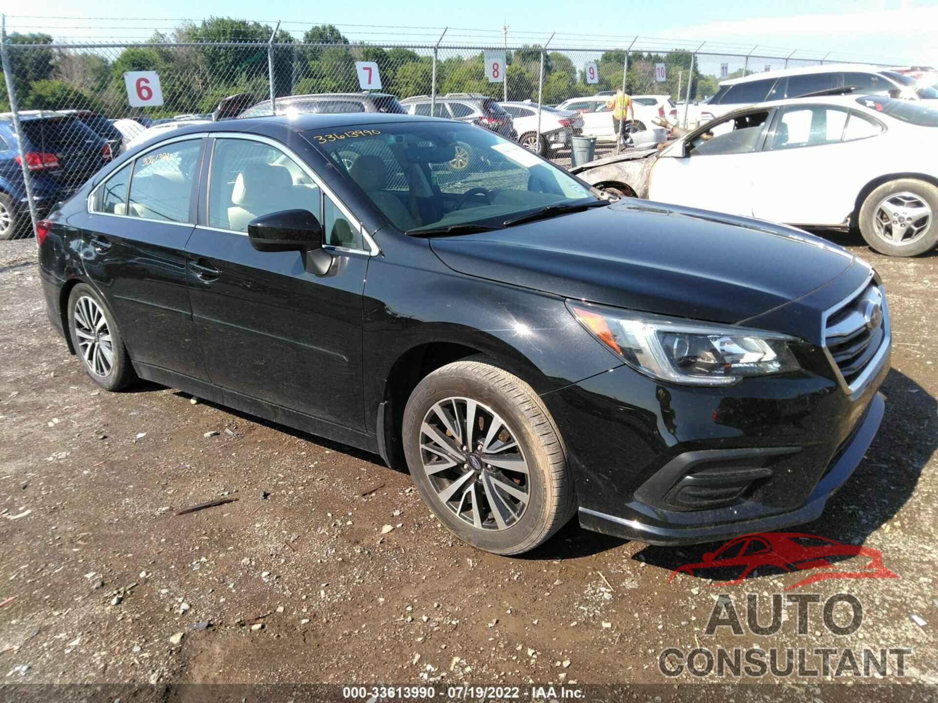 SUBARU LEGACY 2019 - 4S3BNAF64K3037274