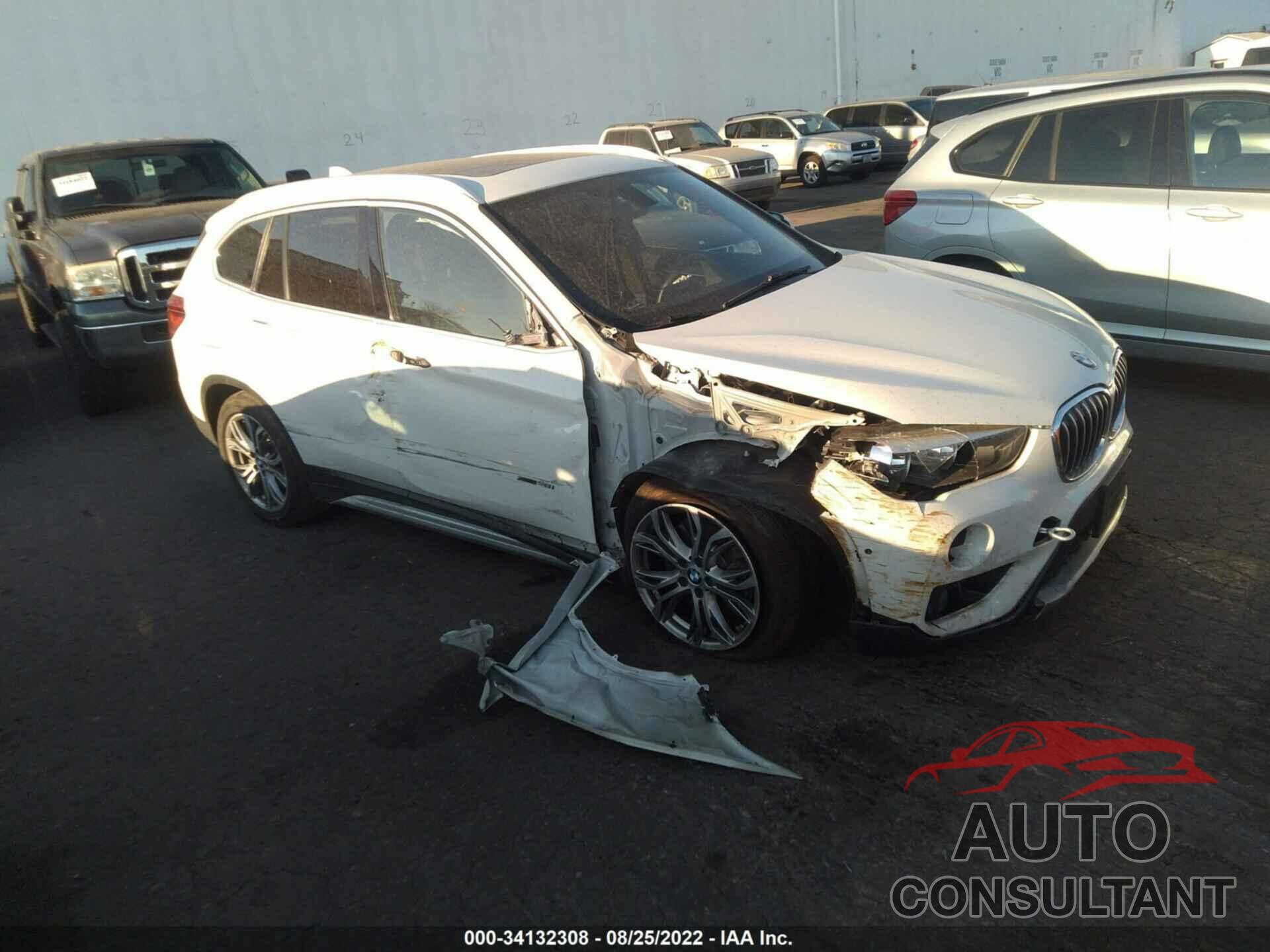 BMW X1 2016 - WBXHT3C38GP887367