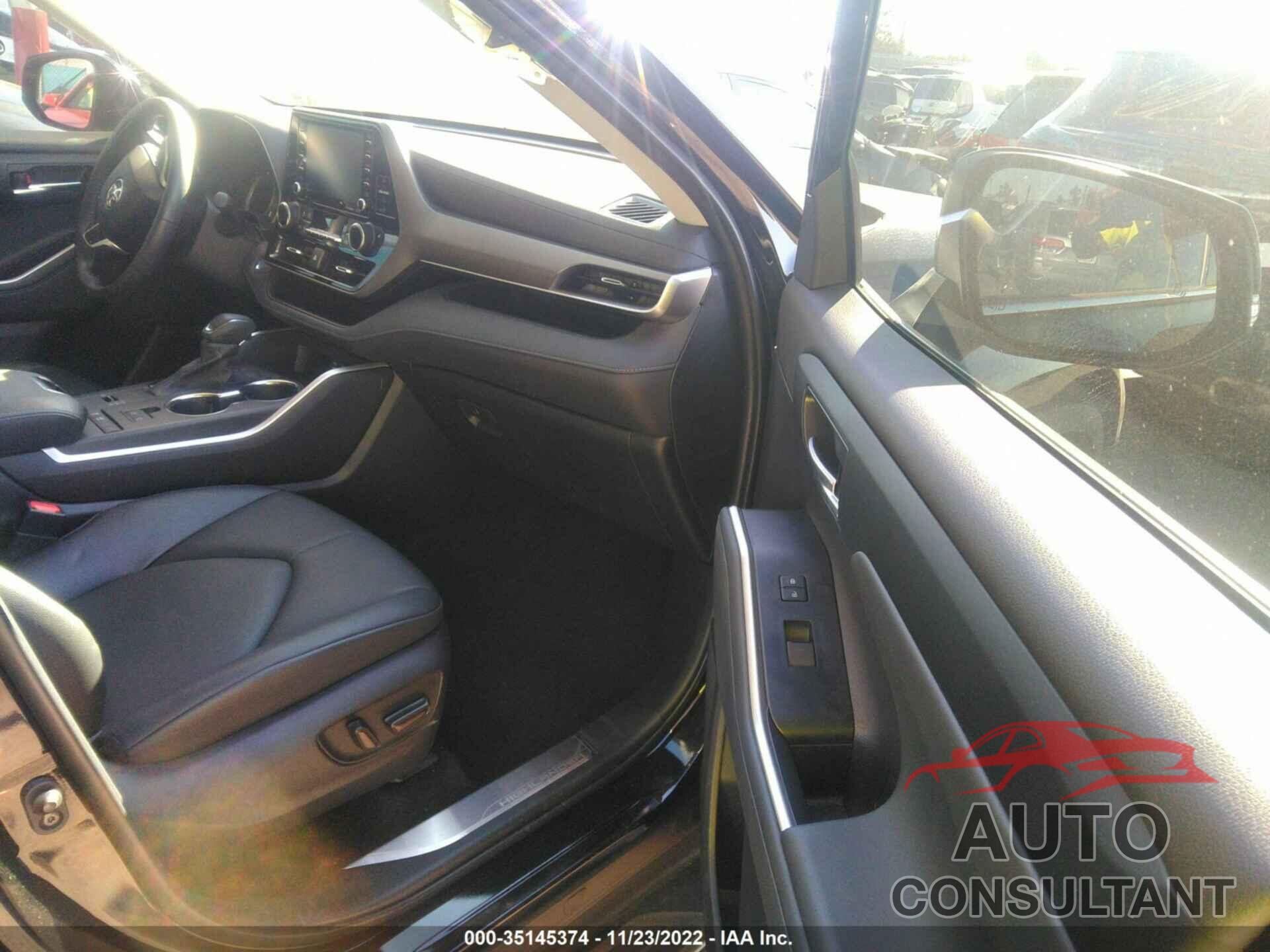 TOYOTA HIGHLANDER 2022 - 5TDHARAH0NS510975