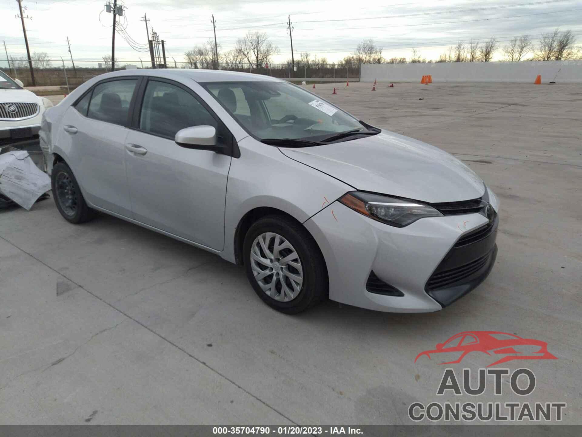 TOYOTA COROLLA 2018 - 2T1BURHE1JC081437
