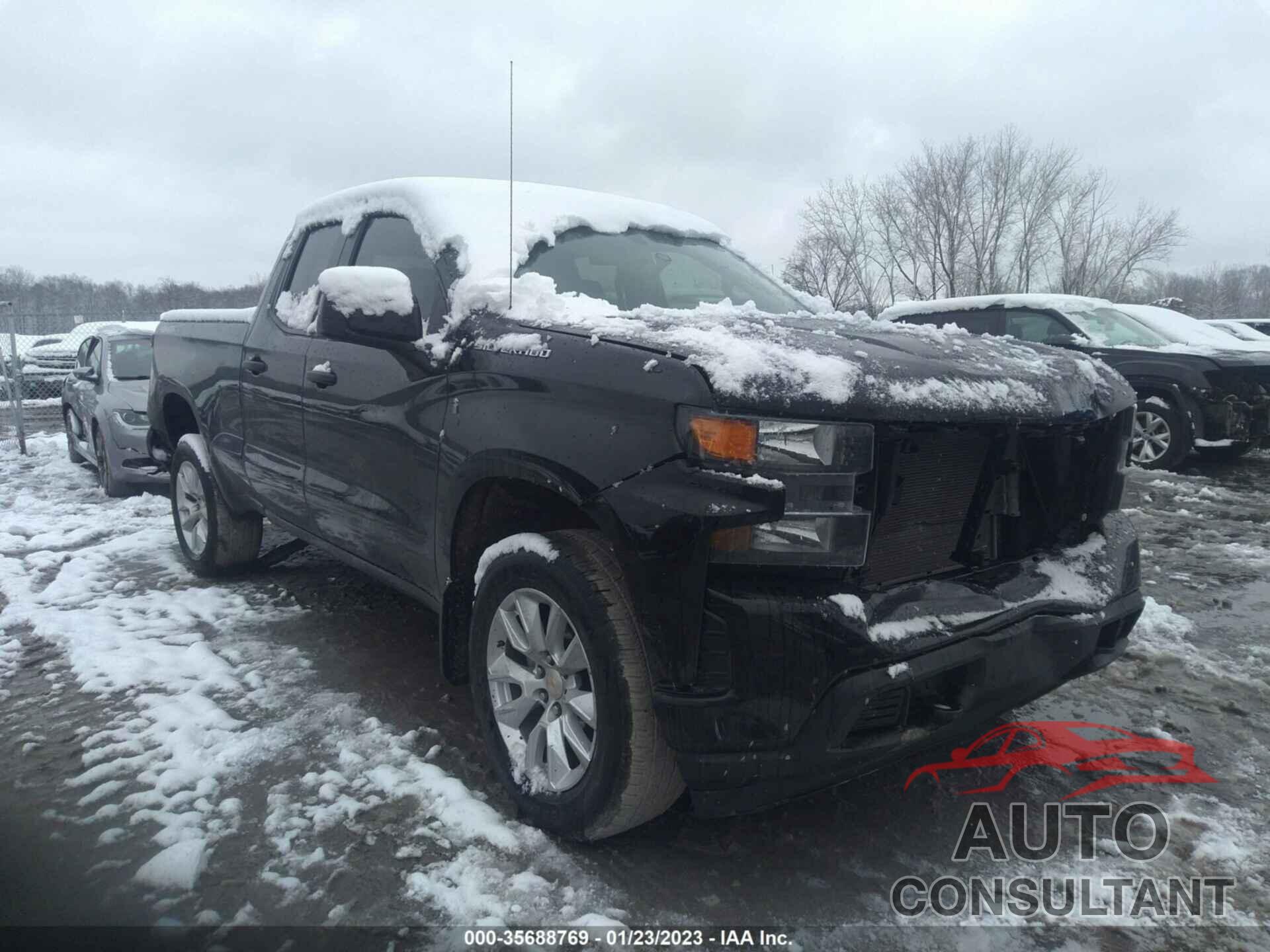 CHEVROLET SILVERADO 1500 2021 - 1GCRYBEH4MZ110397