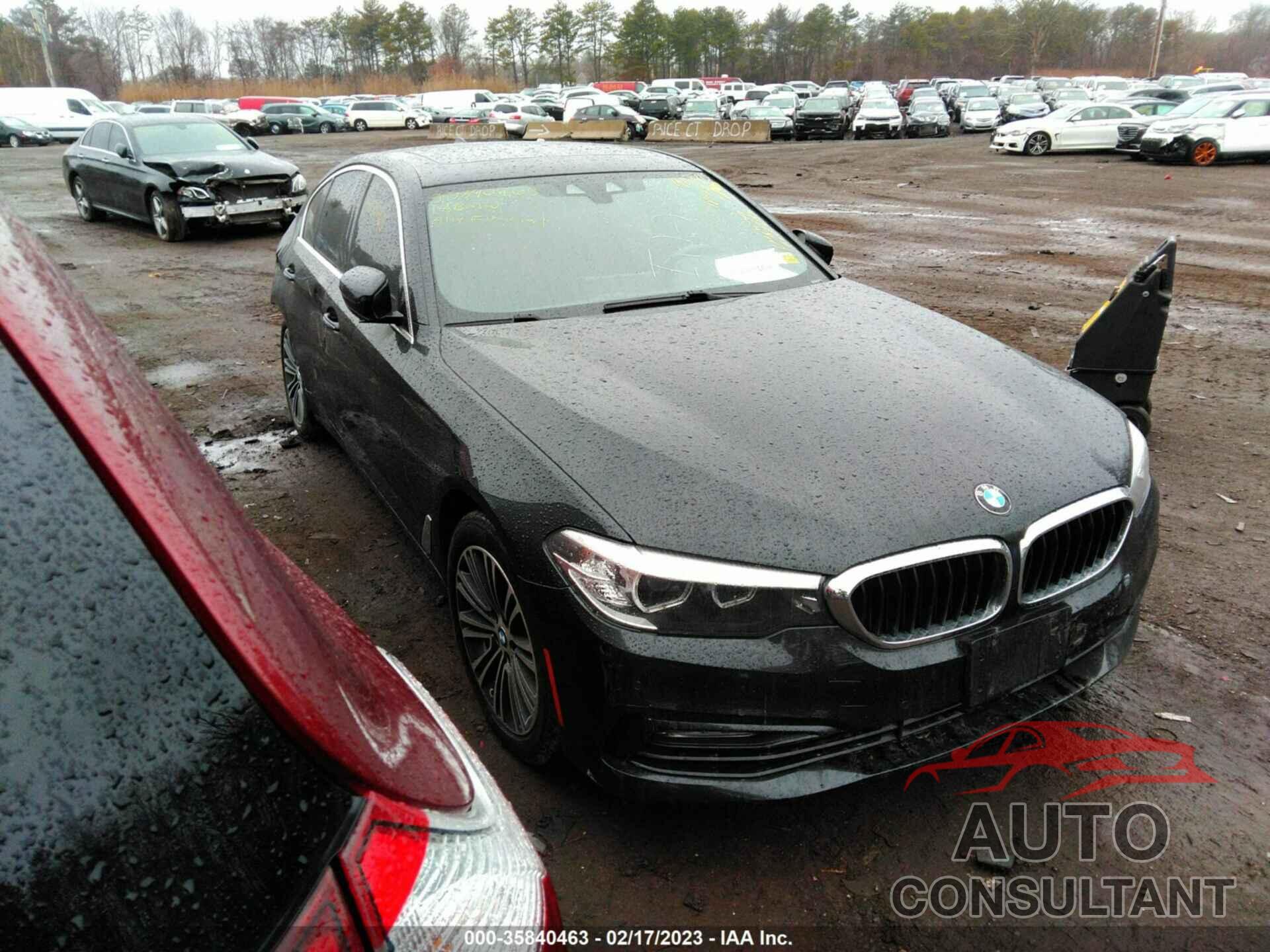 BMW 5 SERIES 2018 - WBAJA7C55JG907415