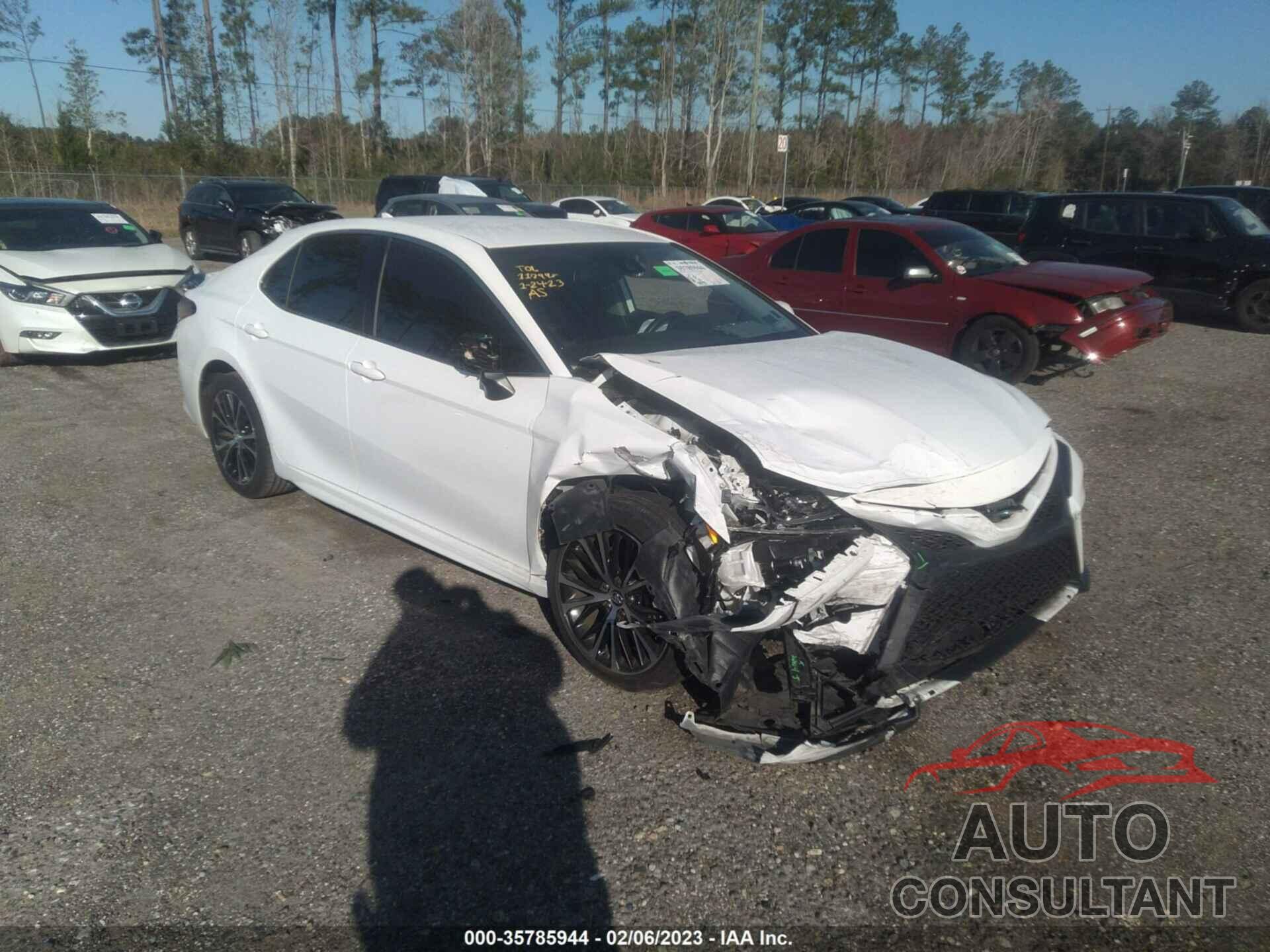 TOYOTA CAMRY 2019 - 4T1B11HK5KU791781