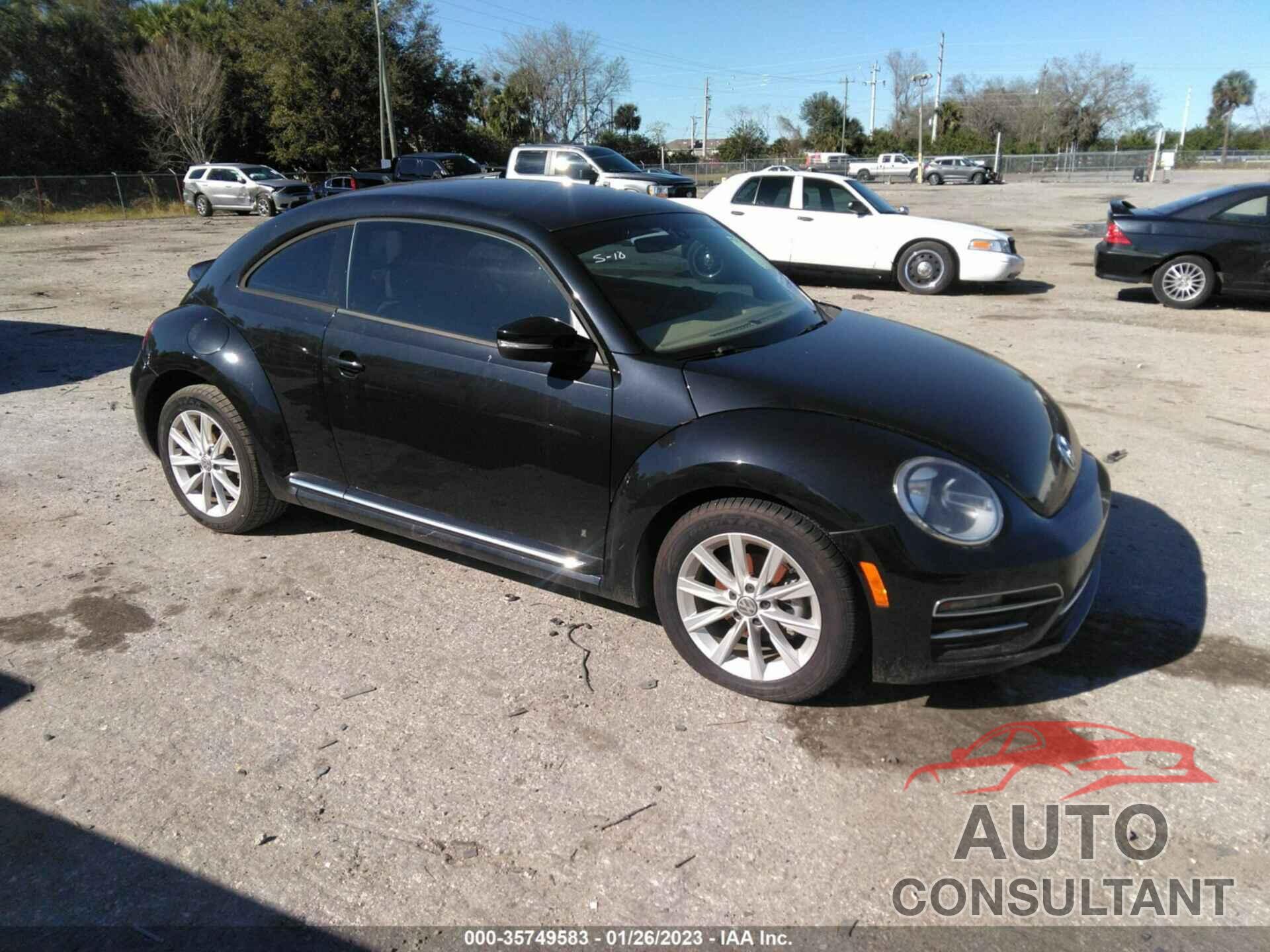 VOLKSWAGEN BEETLE 2017 - 3VWJ17AT4HM612453
