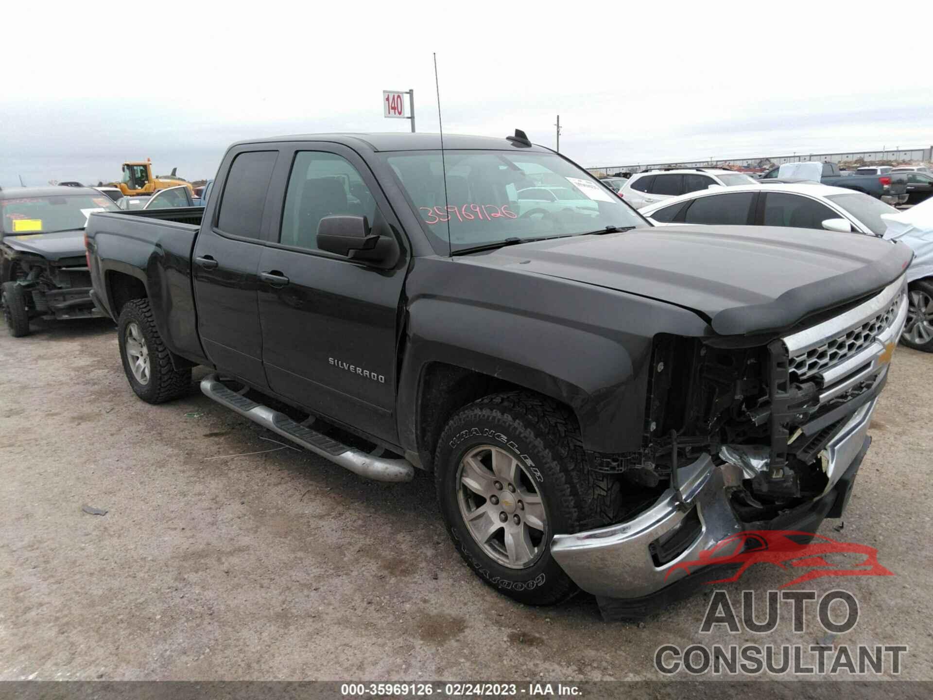 CHEVROLET SILVERADO 1500 2015 - 1GCRCREH3FZ349286