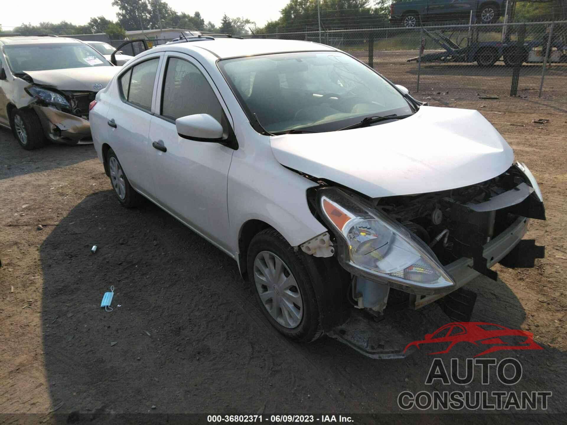 NISSAN VERSA 2016 - 3N1CN7AP7GL894999