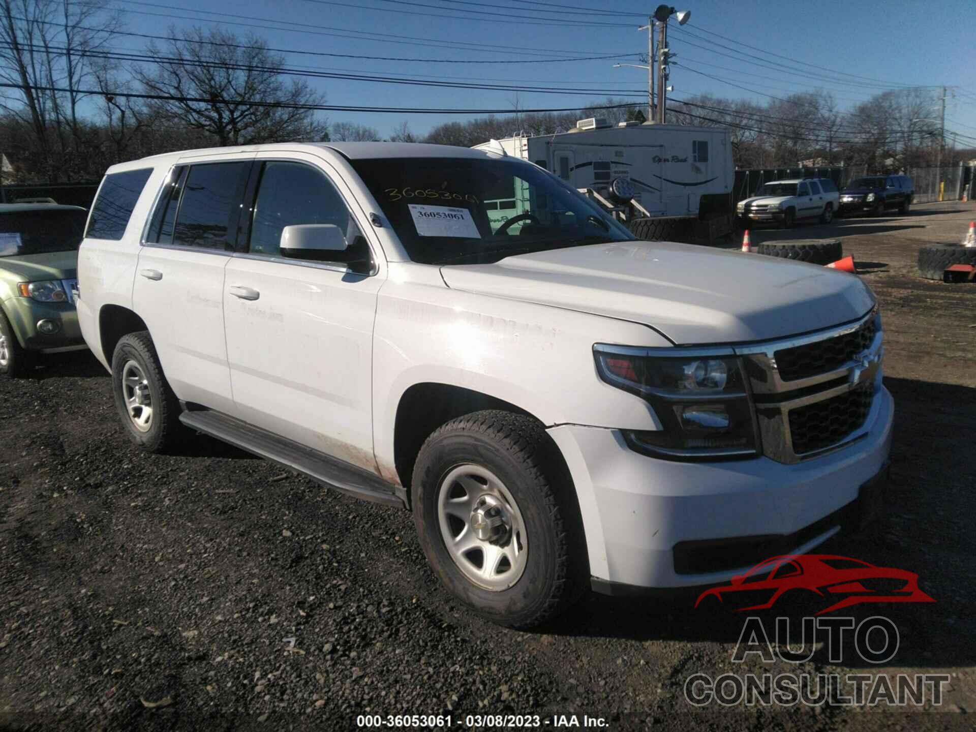 CHEVROLET TAHOE 2018 - 1GNSKFEC6JR257399