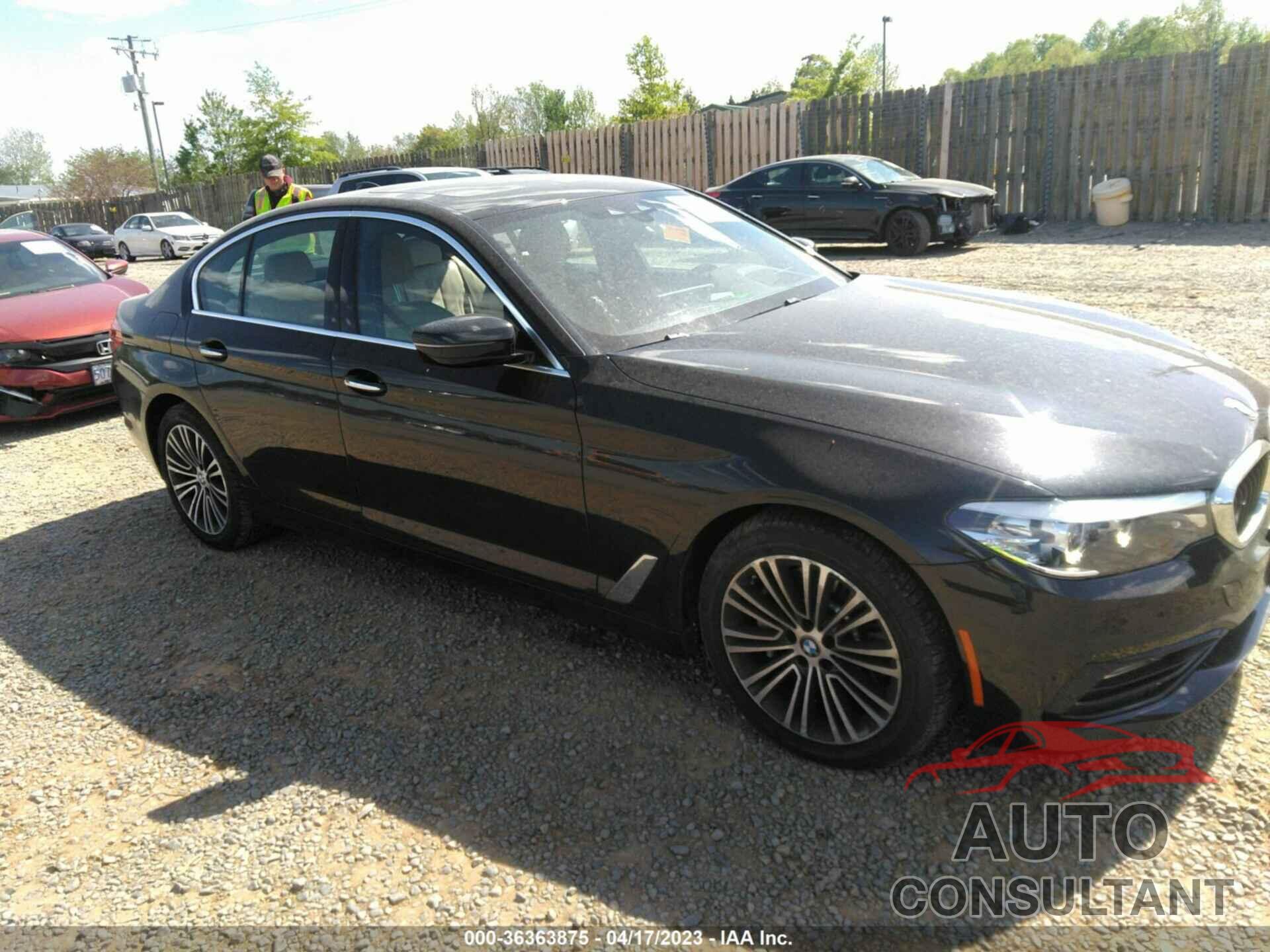 BMW 5 SERIES 2018 - WBAJA7C58JWC76295