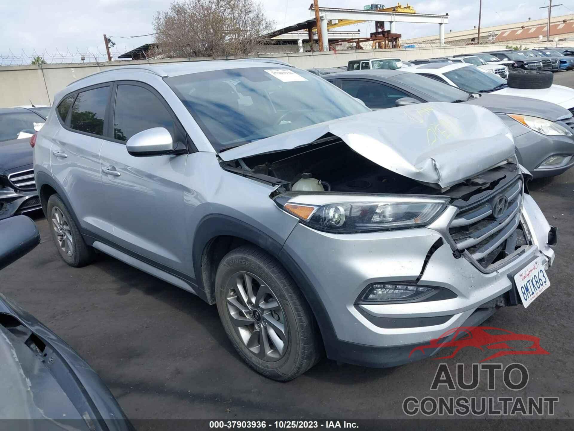 HYUNDAI TUCSON 2018 - KM8J33A4XJU688447