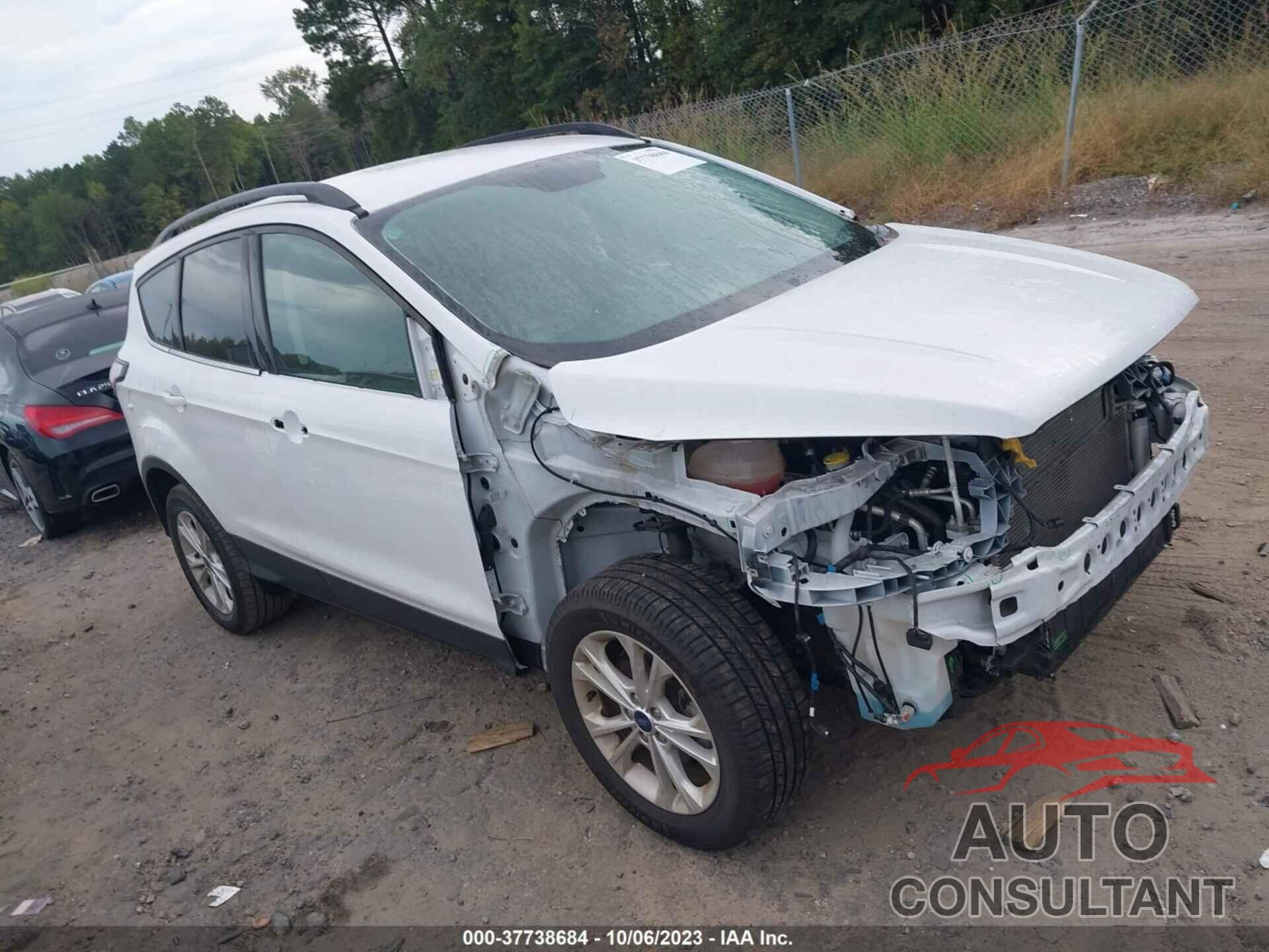 FORD ESCAPE 2018 - 1FMCU9HD7JUB19991