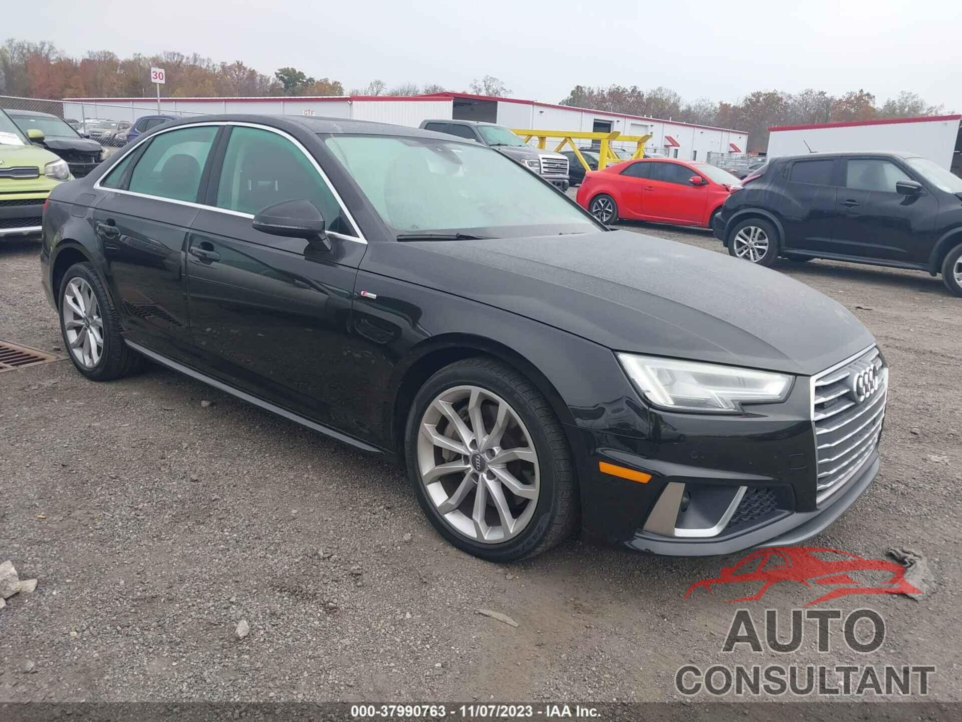 AUDI A4 2019 - WAUENAF46KN002376