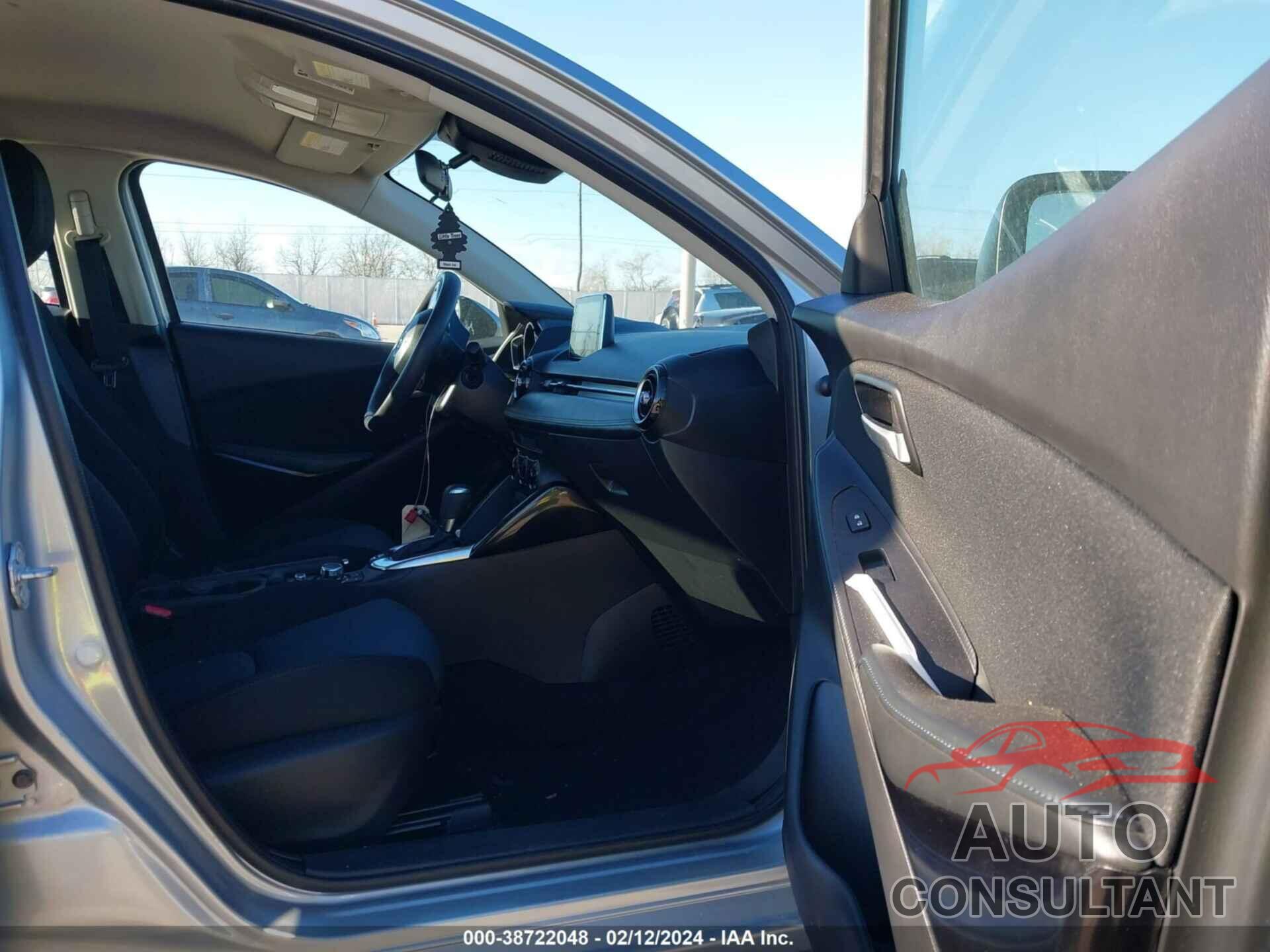 TOYOTA YARIS IA 2018 - 3MYDLBYV7JY306142