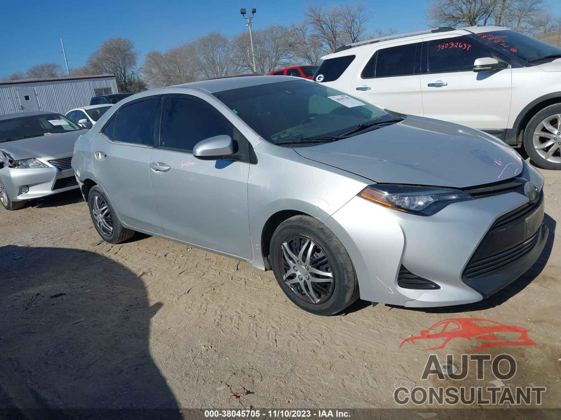 TOYOTA COROLLA 2017 - 2T1BURHE8HC825285