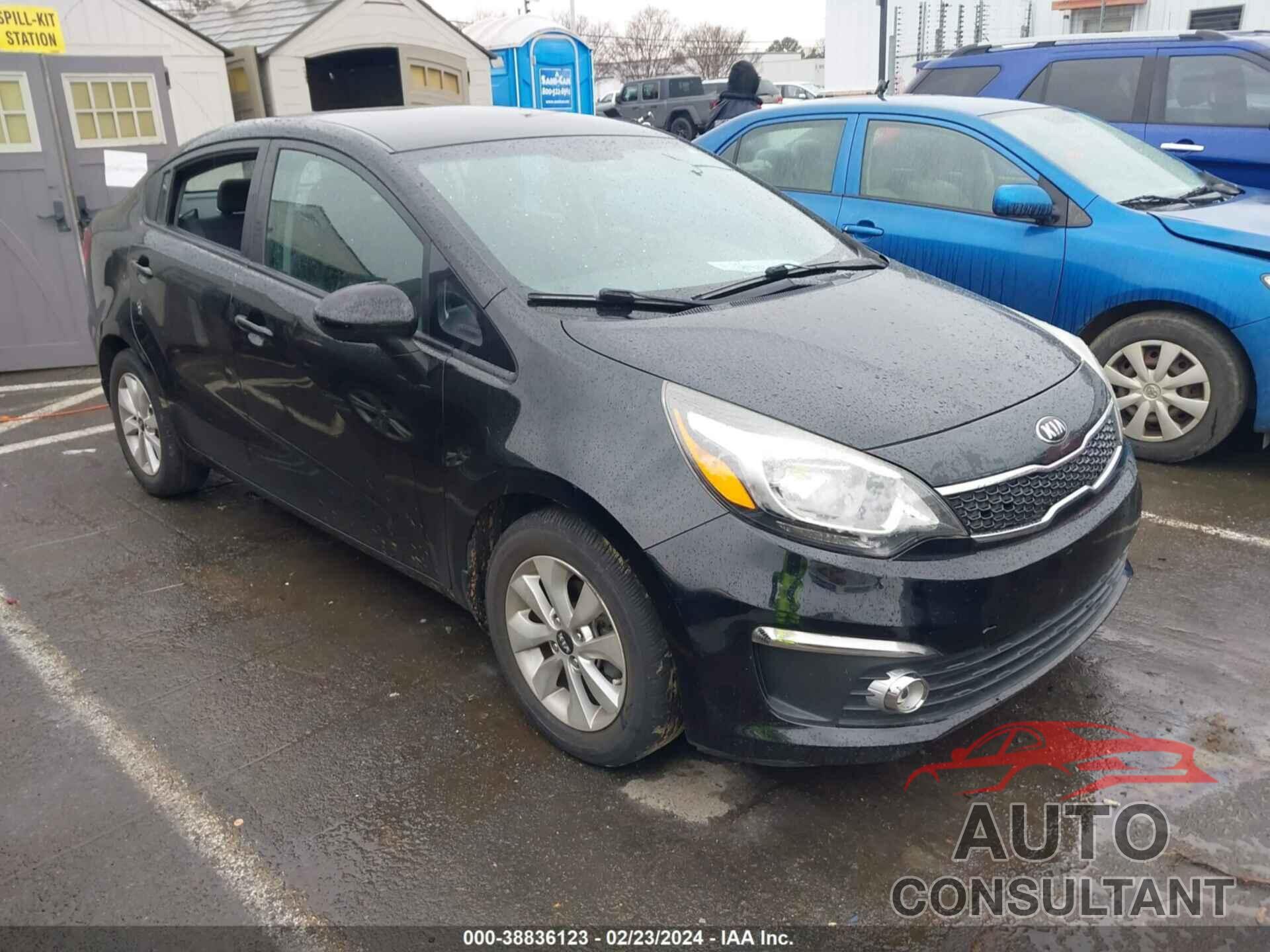 KIA RIO 2016 - KNADN4A3XG6575312