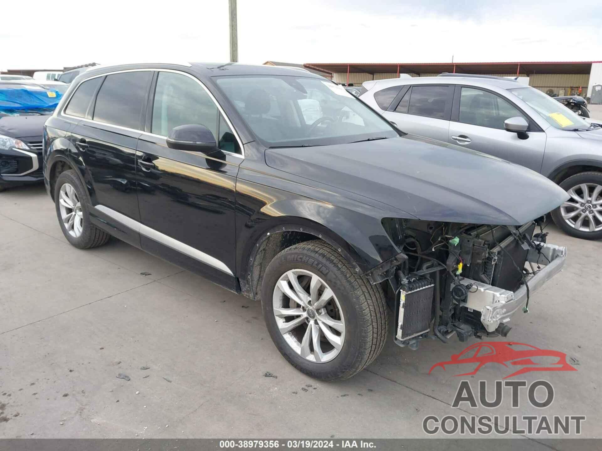 AUDI Q7 2019 - WA1LAAF78KD008356