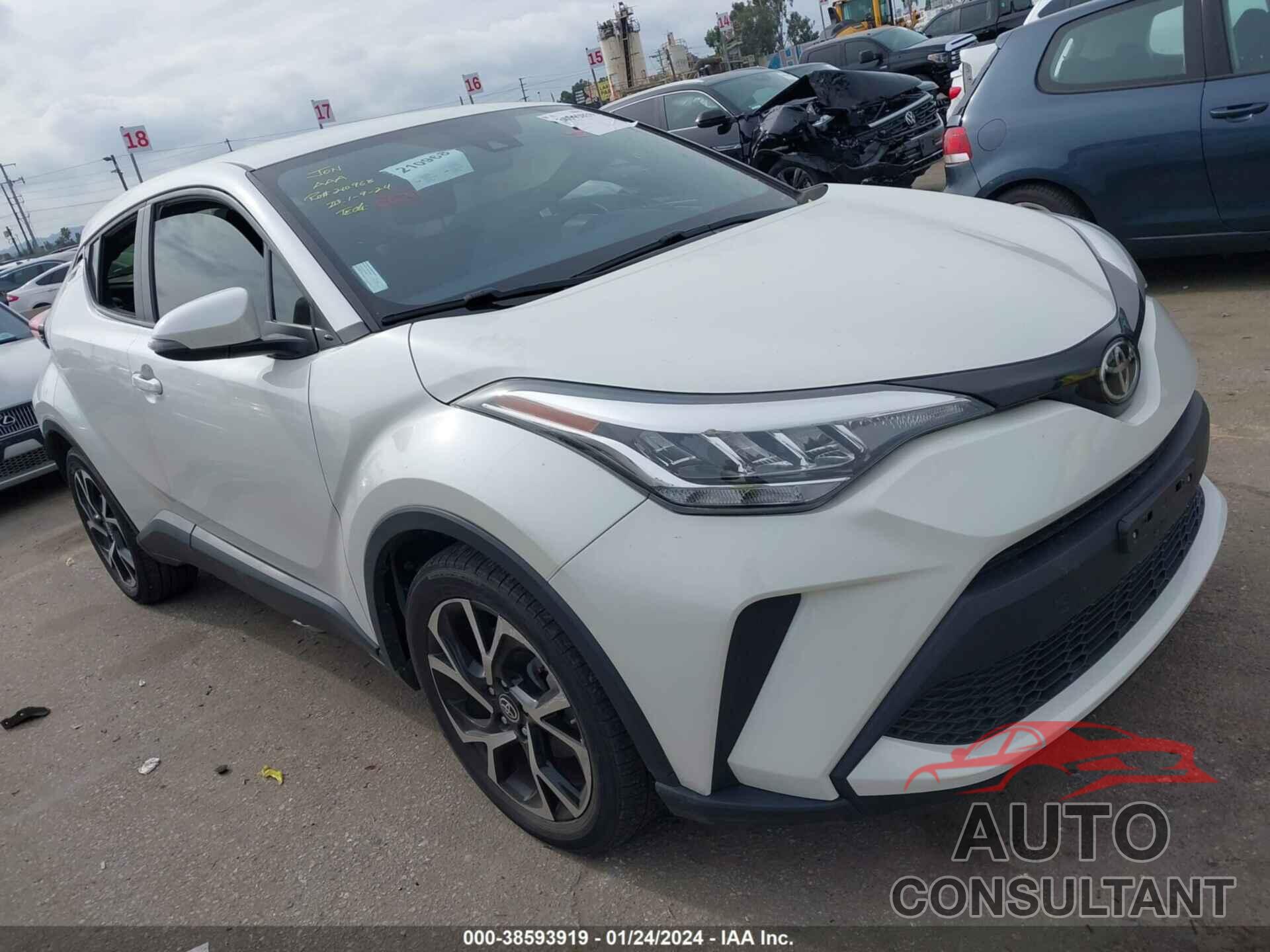 TOYOTA C-HR 2020 - JTNKHMBX0L1074354