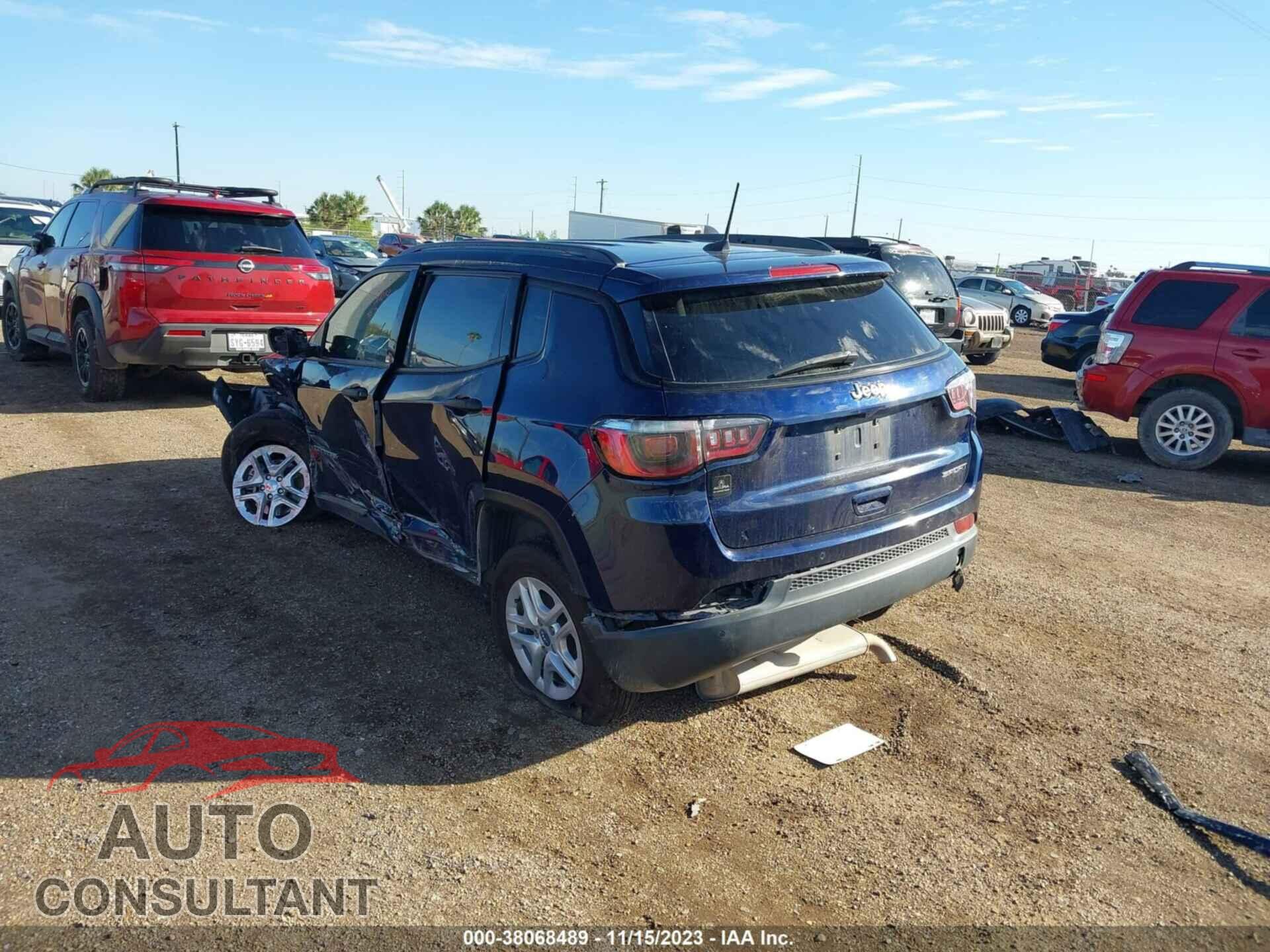 JEEP COMPASS 2018 - 3C4NJCAB3JT107116