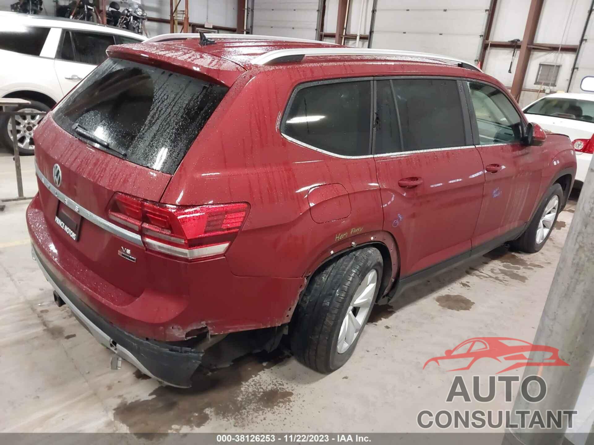 VOLKSWAGEN ATLAS 2018 - 1V2LR2CA5JC548030