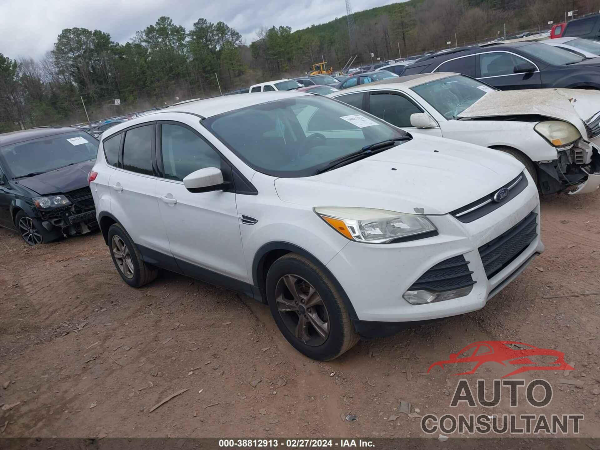 FORD ESCAPE 2016 - 1FMCU0GX4GUC81710