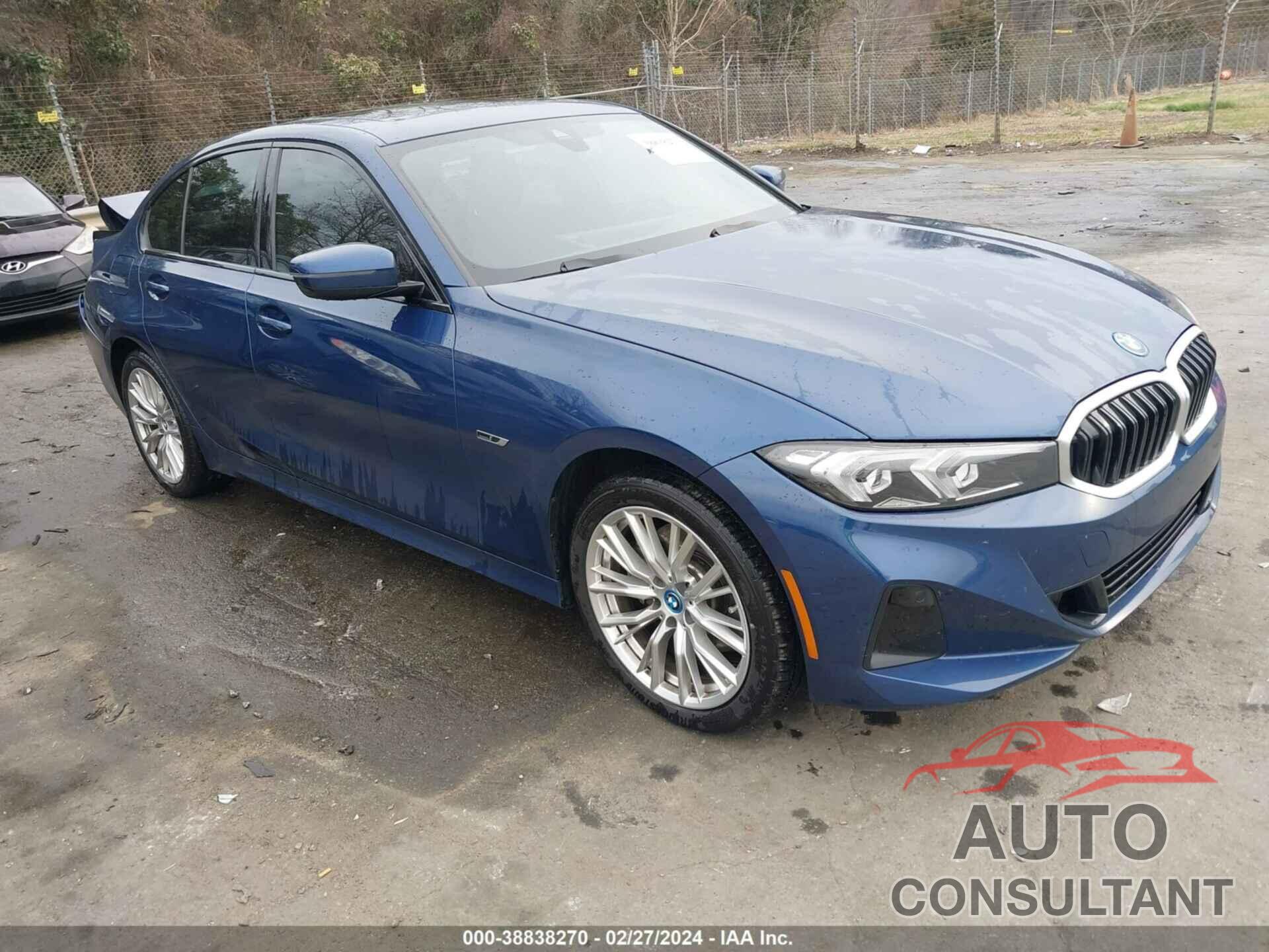 BMW 3 SERIES 2023 - 3MW39FF05P8D34860