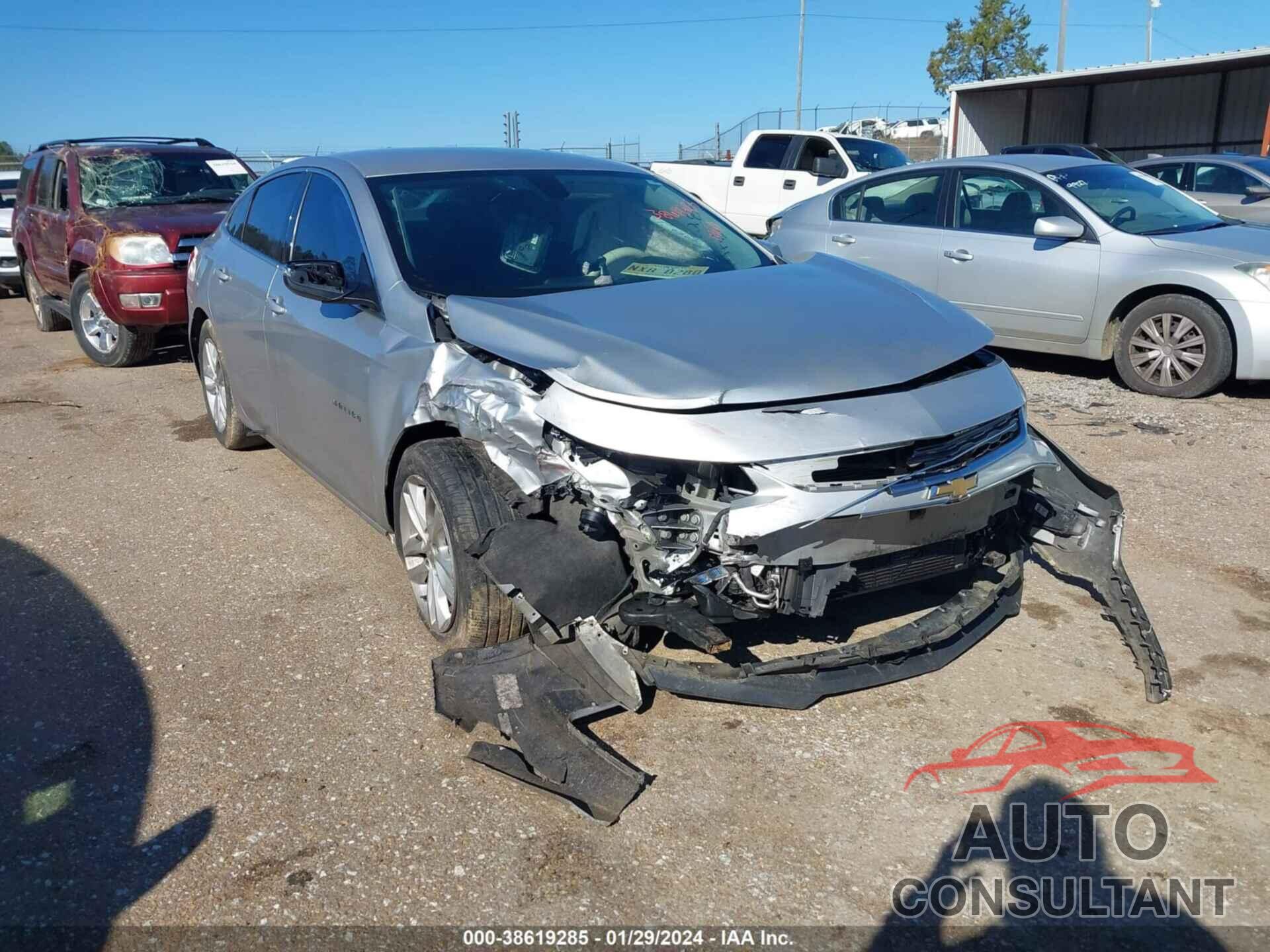 CHEVROLET MALIBU 2018 - 1G1ZD5ST7JF275050