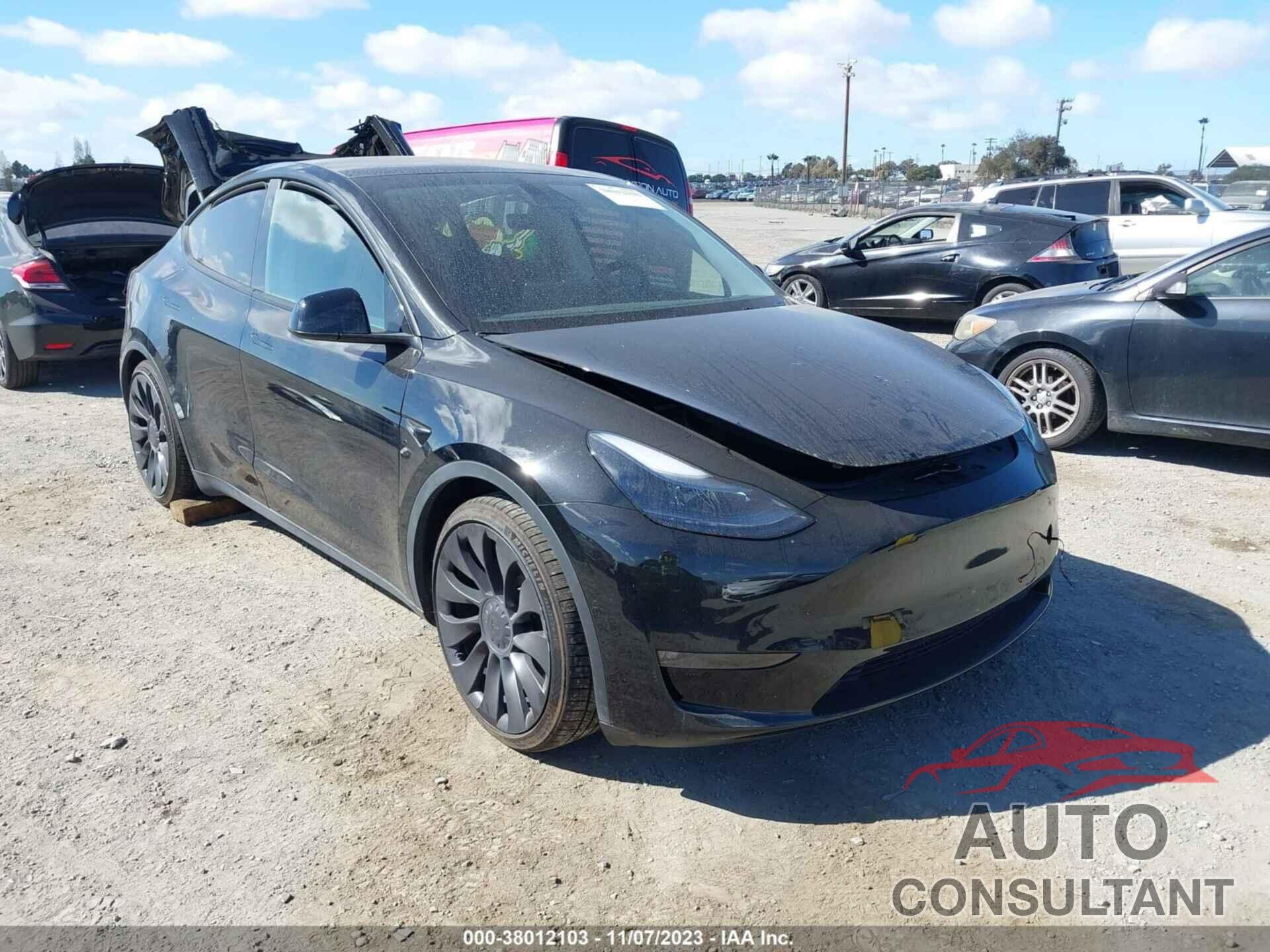 TESLA MODEL Y 2022 - 7SAYGDEF3NF575739