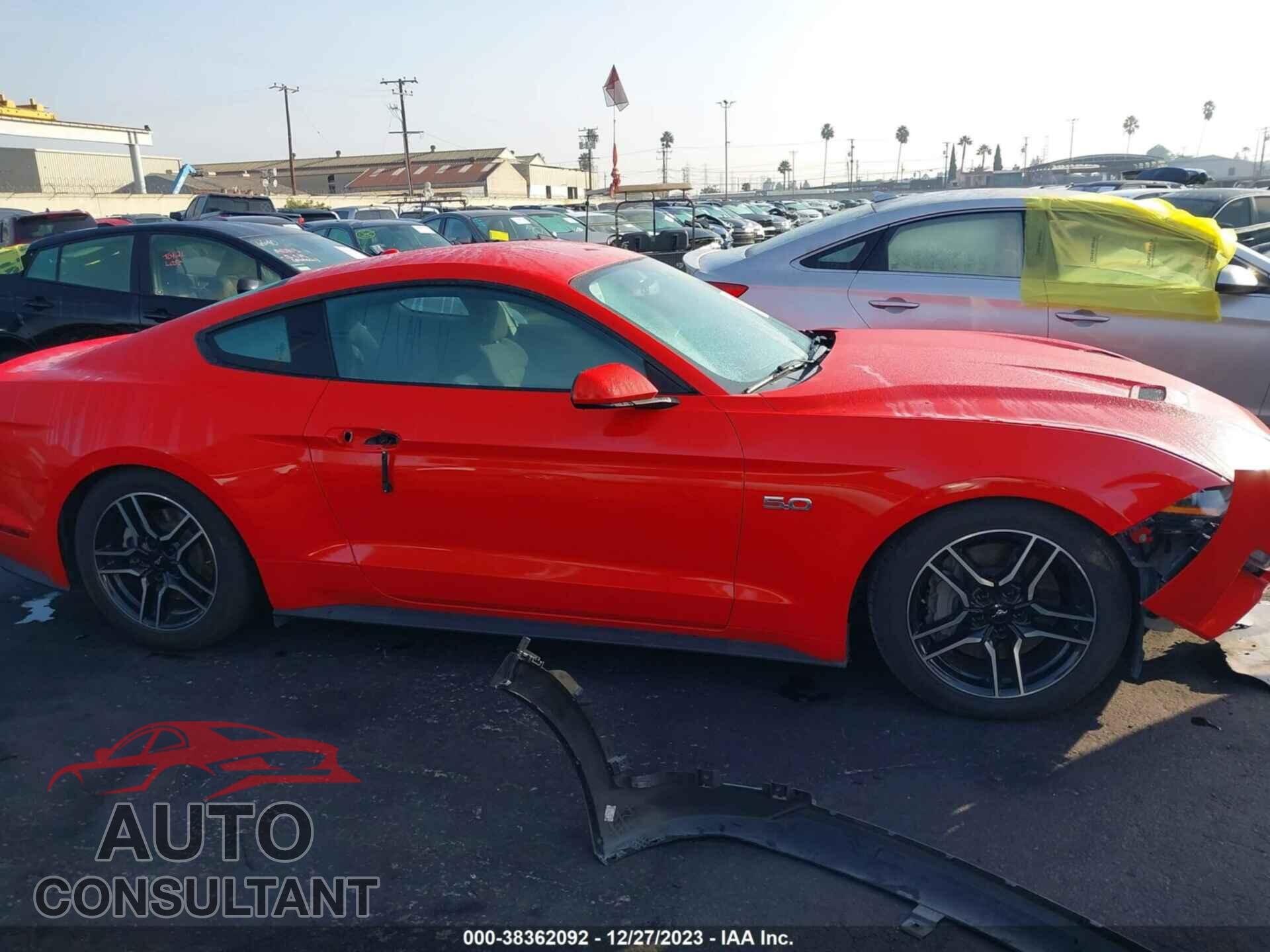 FORD MUSTANG 2019 - 1FA6P8CF1K5135357