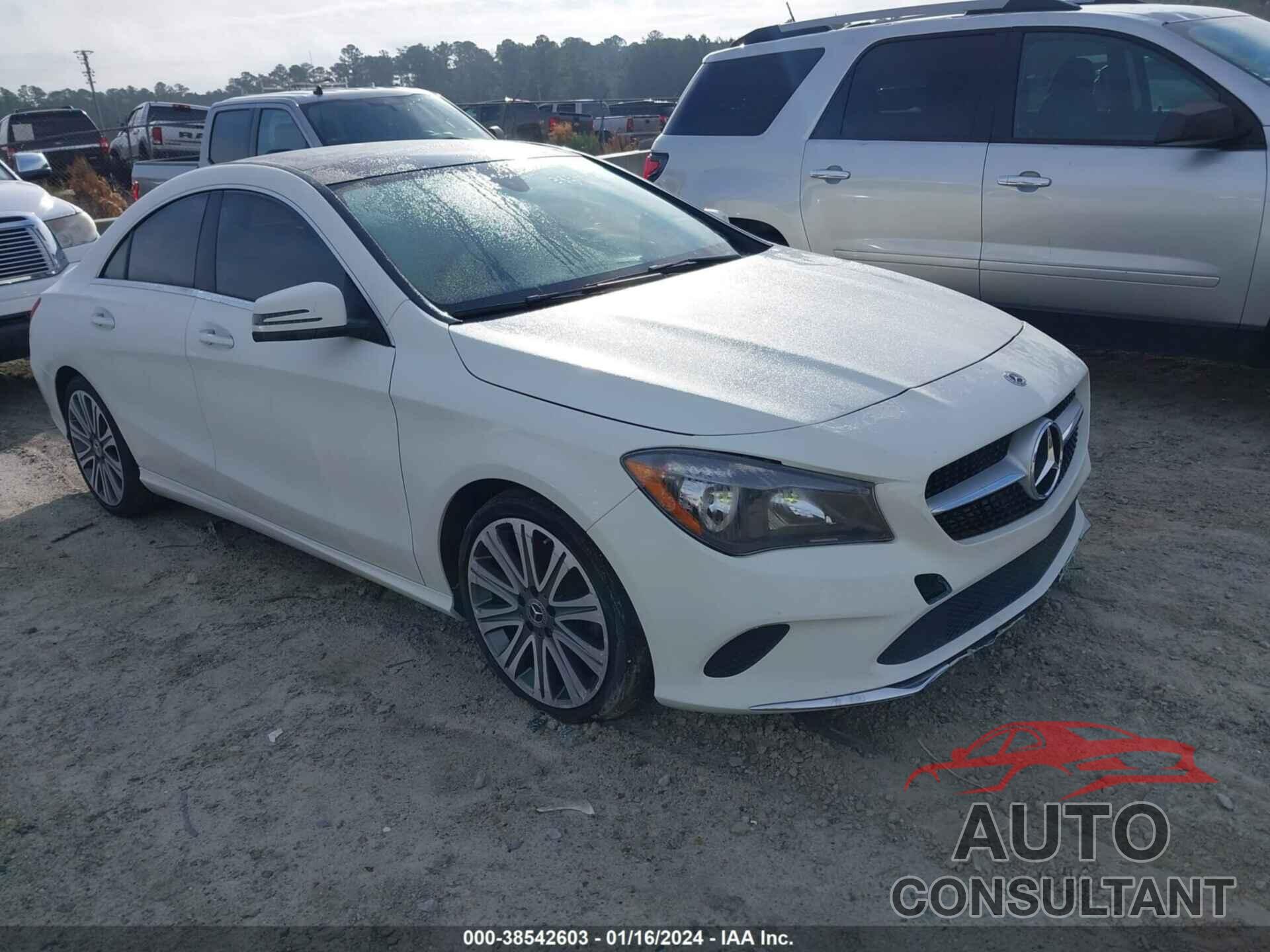 MERCEDES-BENZ CLA 250 2018 - WDDSJ4EB1JN547697