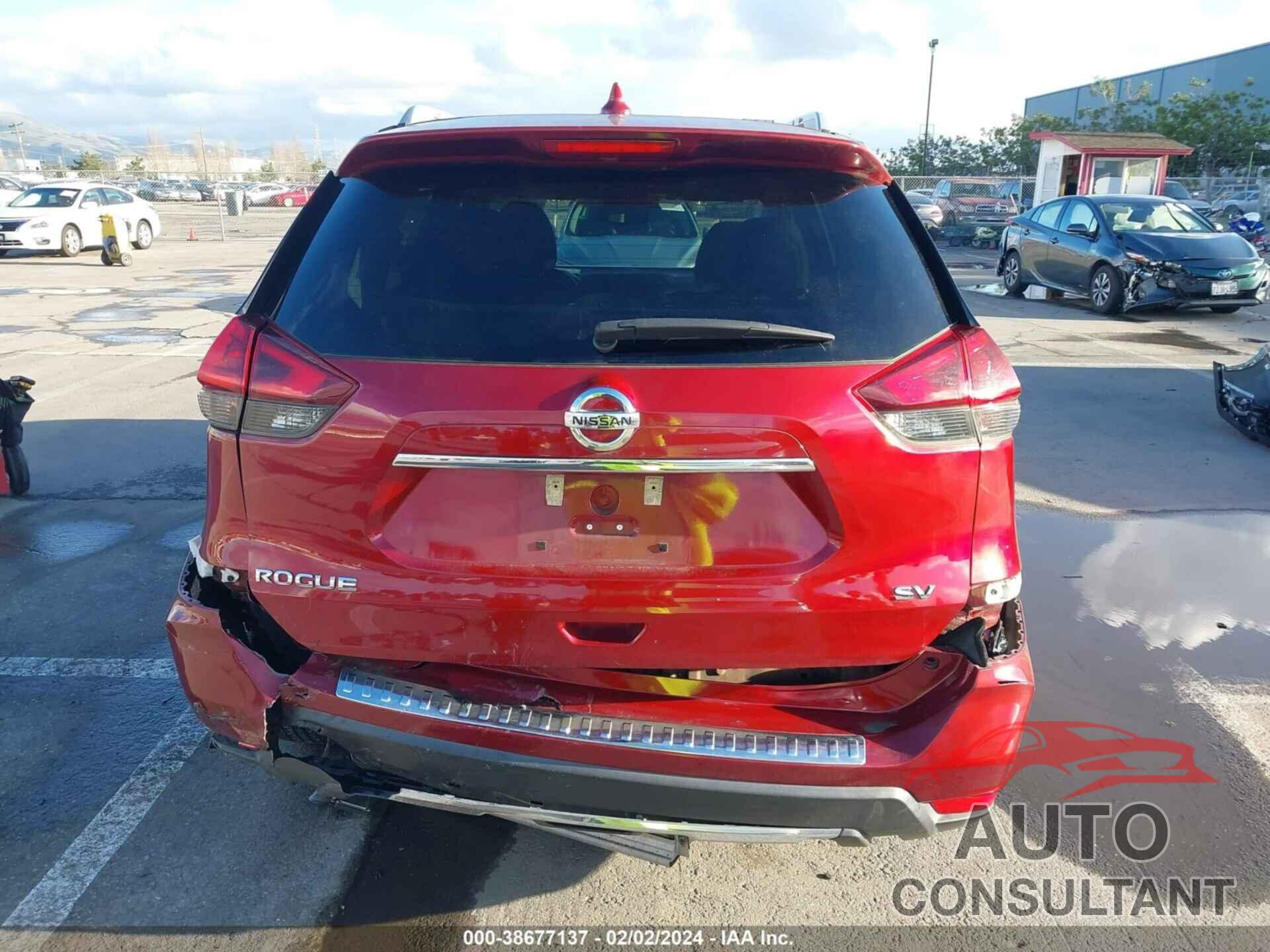 NISSAN ROGUE 2018 - 5N1AT2MT7JC722900