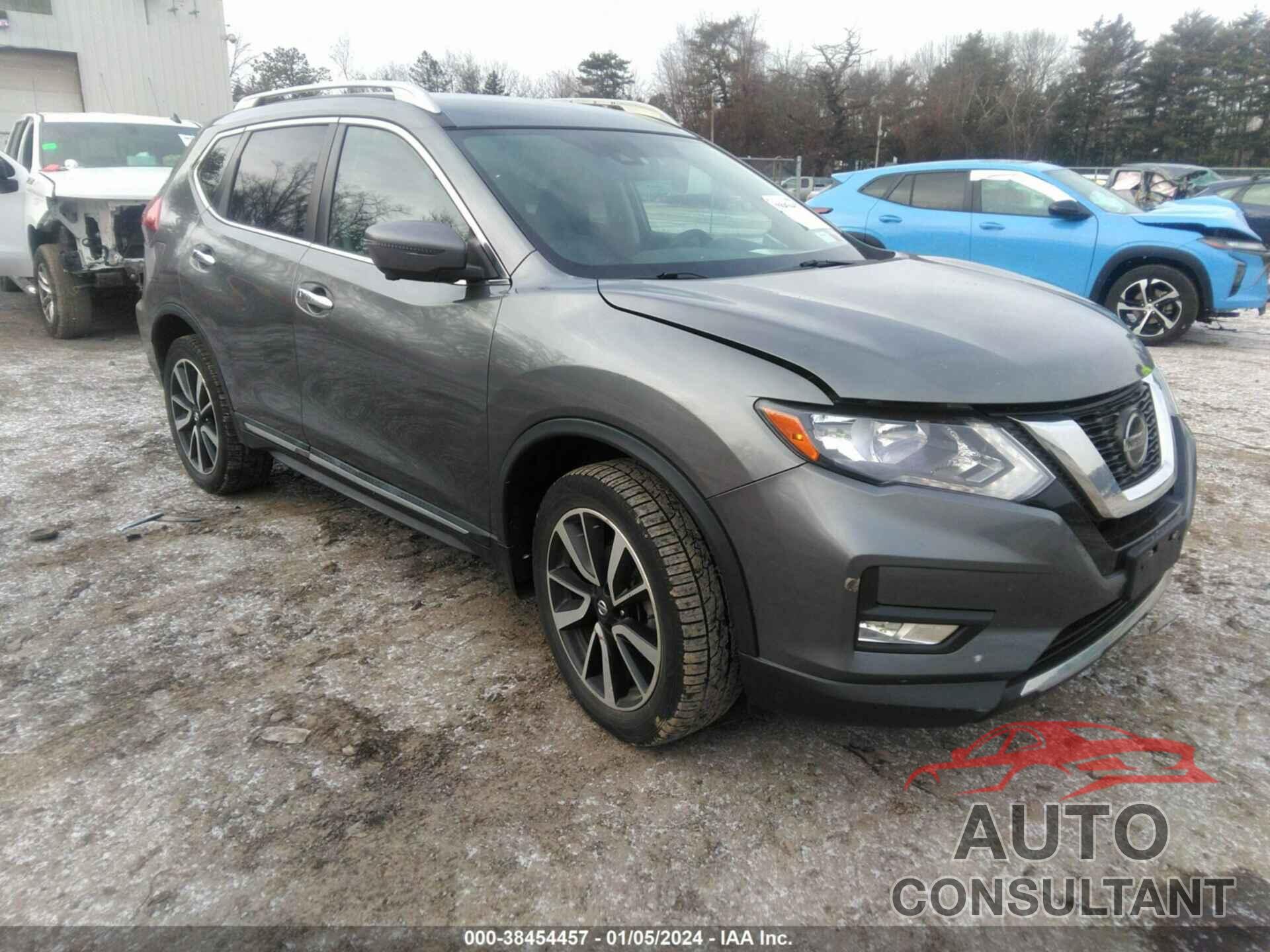 NISSAN ROGUE 2019 - 5N1AT2MV2KC724704