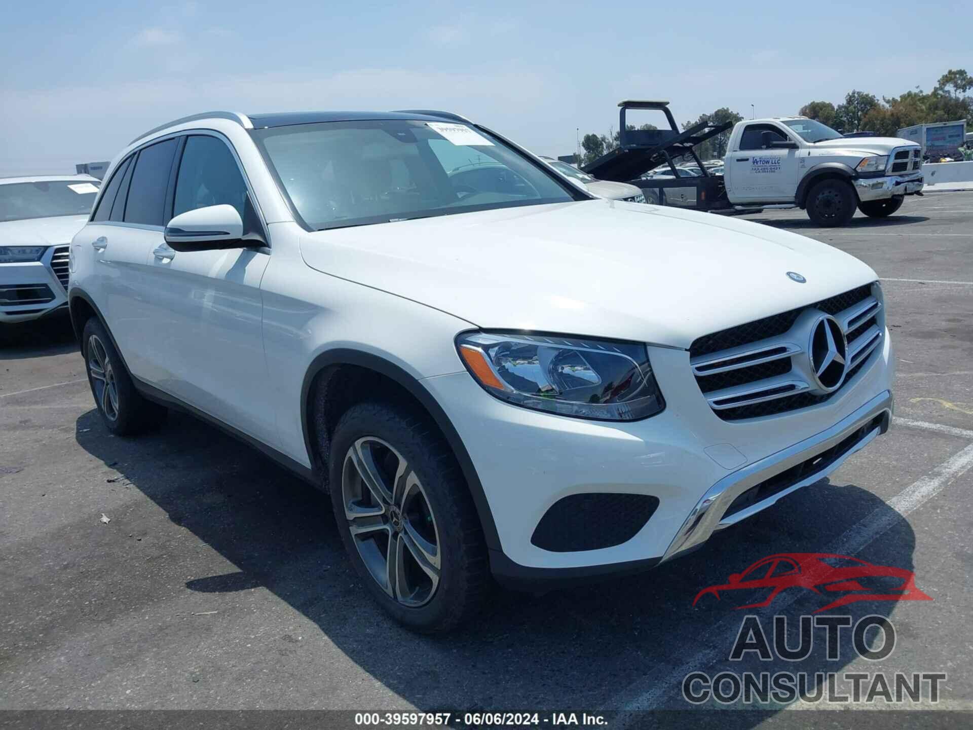 MERCEDES-BENZ GLC 300 2017 - WDC0G4JB1HV004232