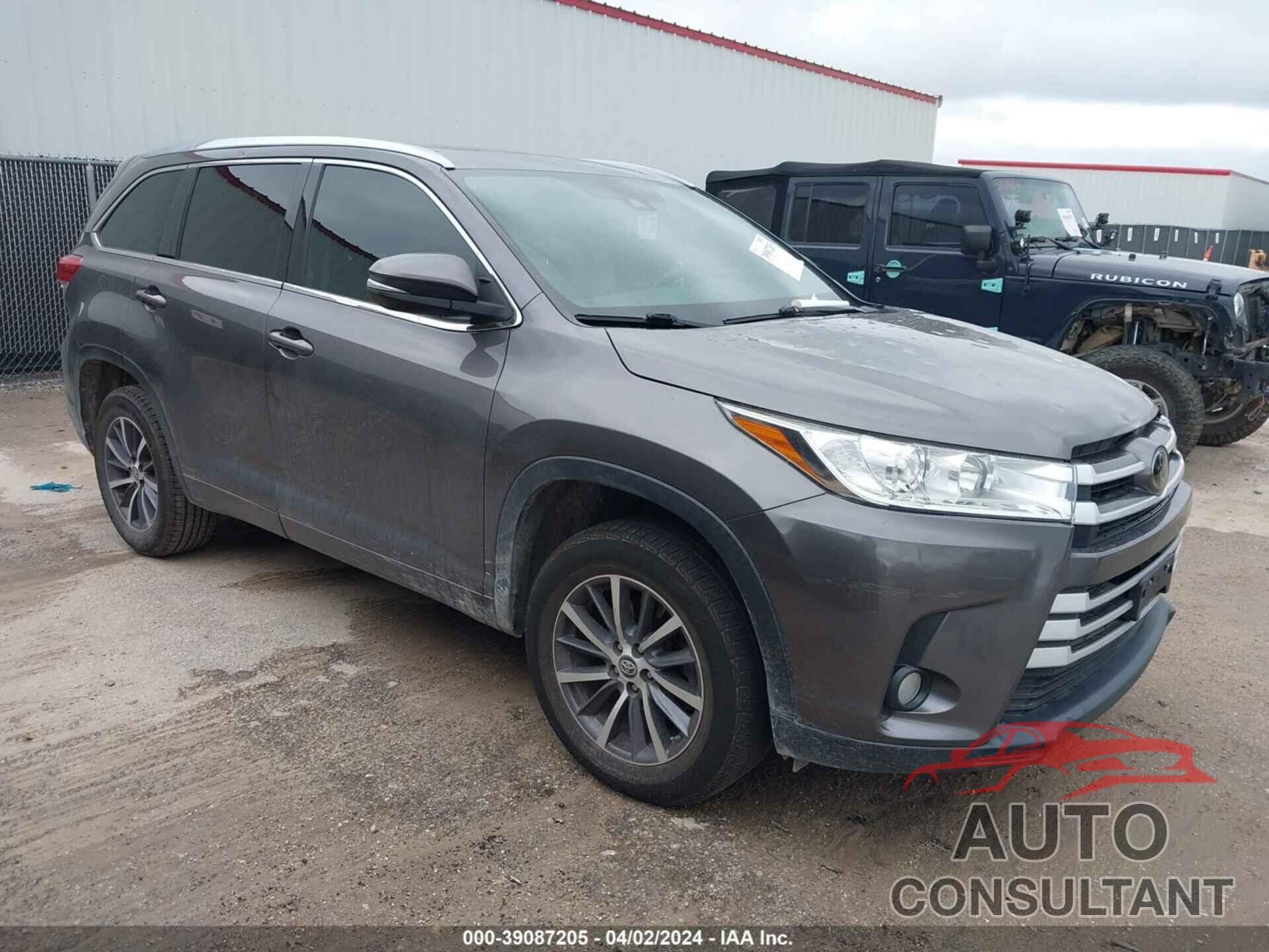 TOYOTA HIGHLANDER 2017 - 5TDKZRFH0HS212793