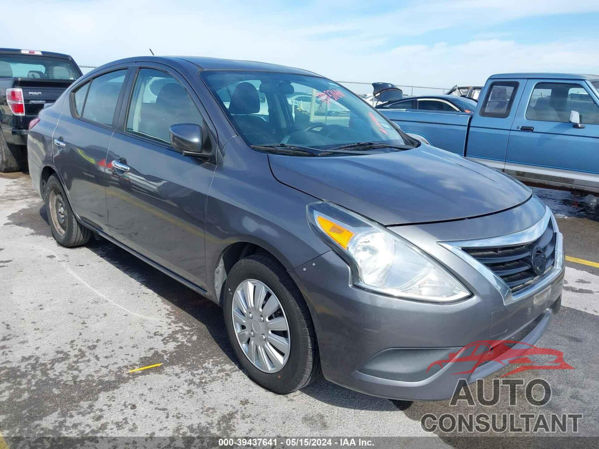 NISSAN VERSA 2017 - 3N1CN7AP6HL849067