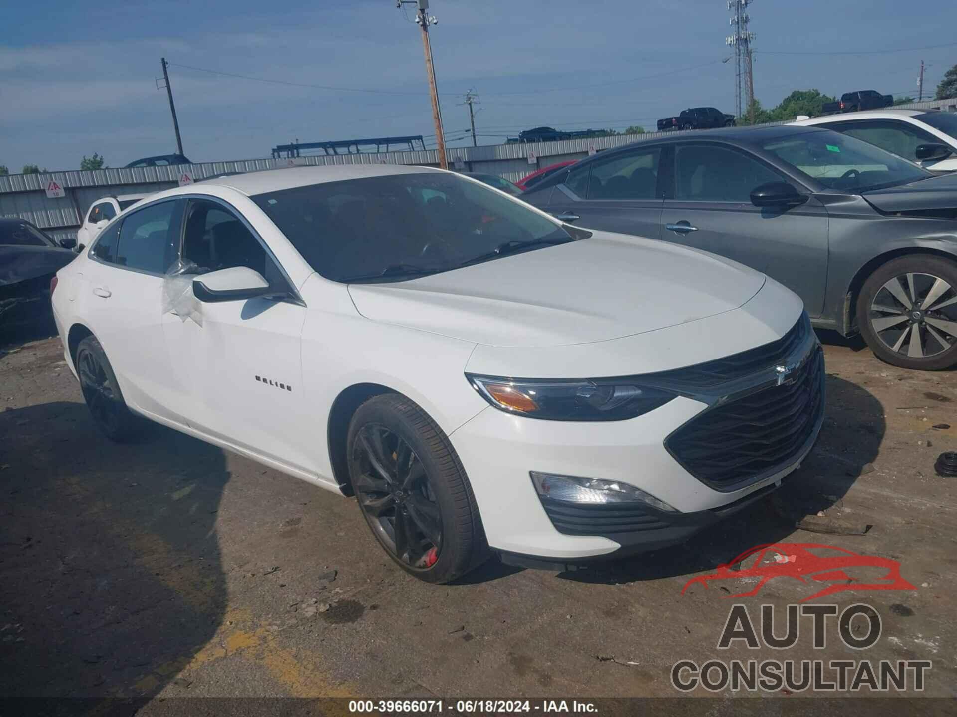 CHEVROLET MALIBU 2020 - 1G1ZD5ST4LF125819