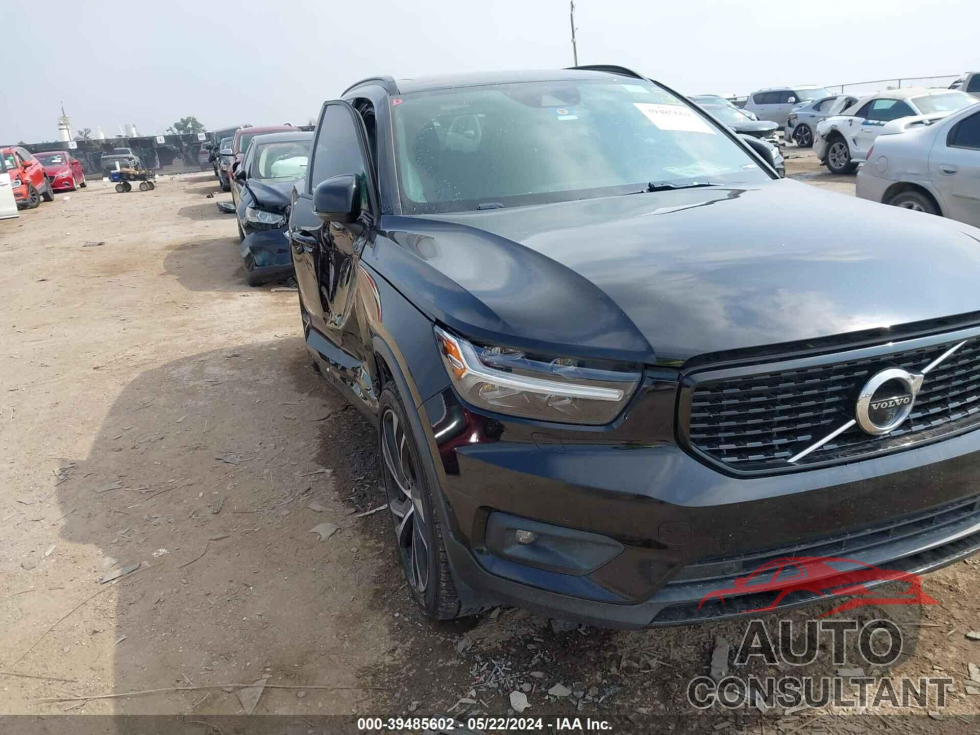 VOLVO XC40 2019 - YV4162XZ3K2013638