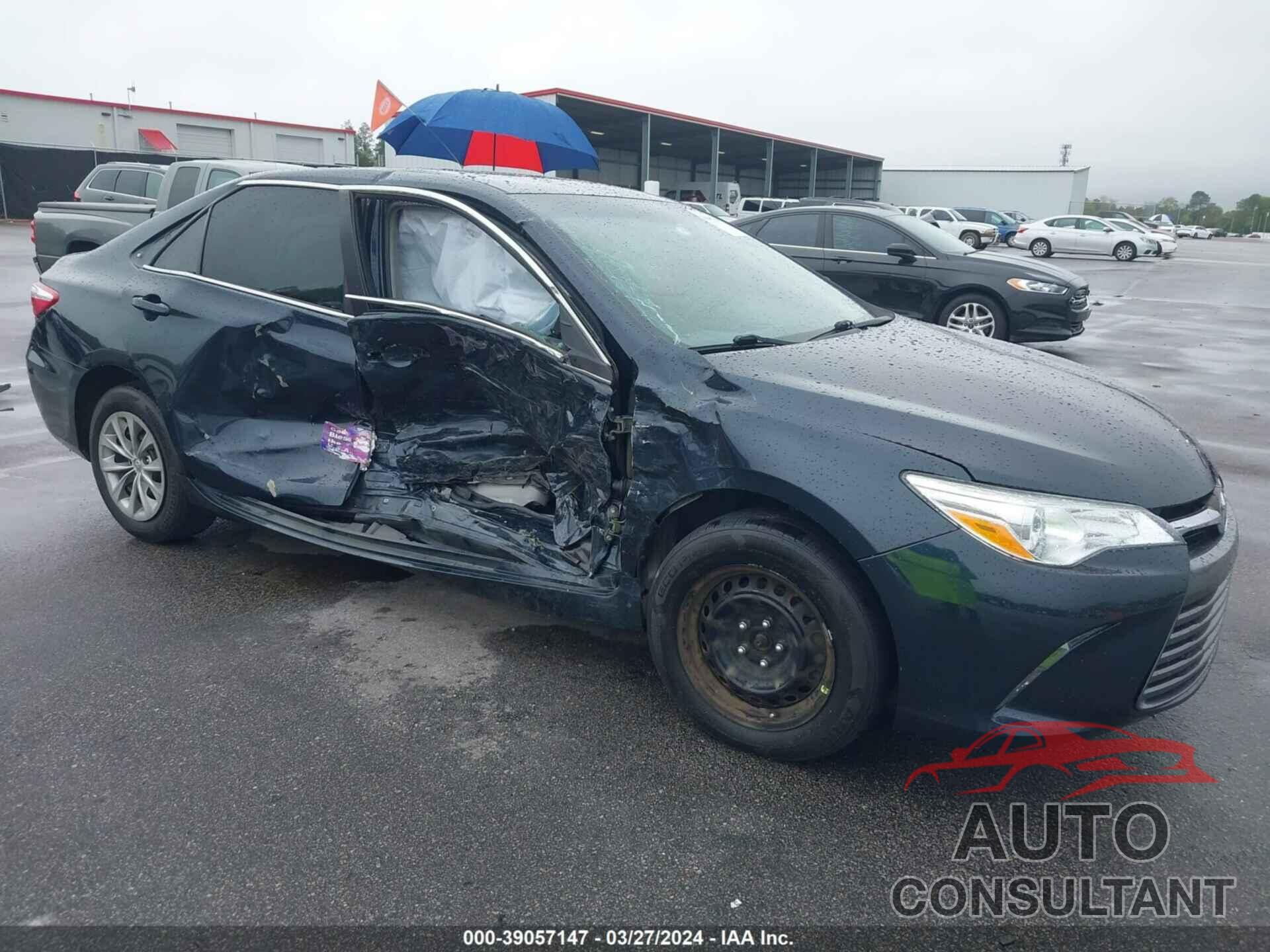 TOYOTA CAMRY 2017 - 4T1BF1FK8HU374006