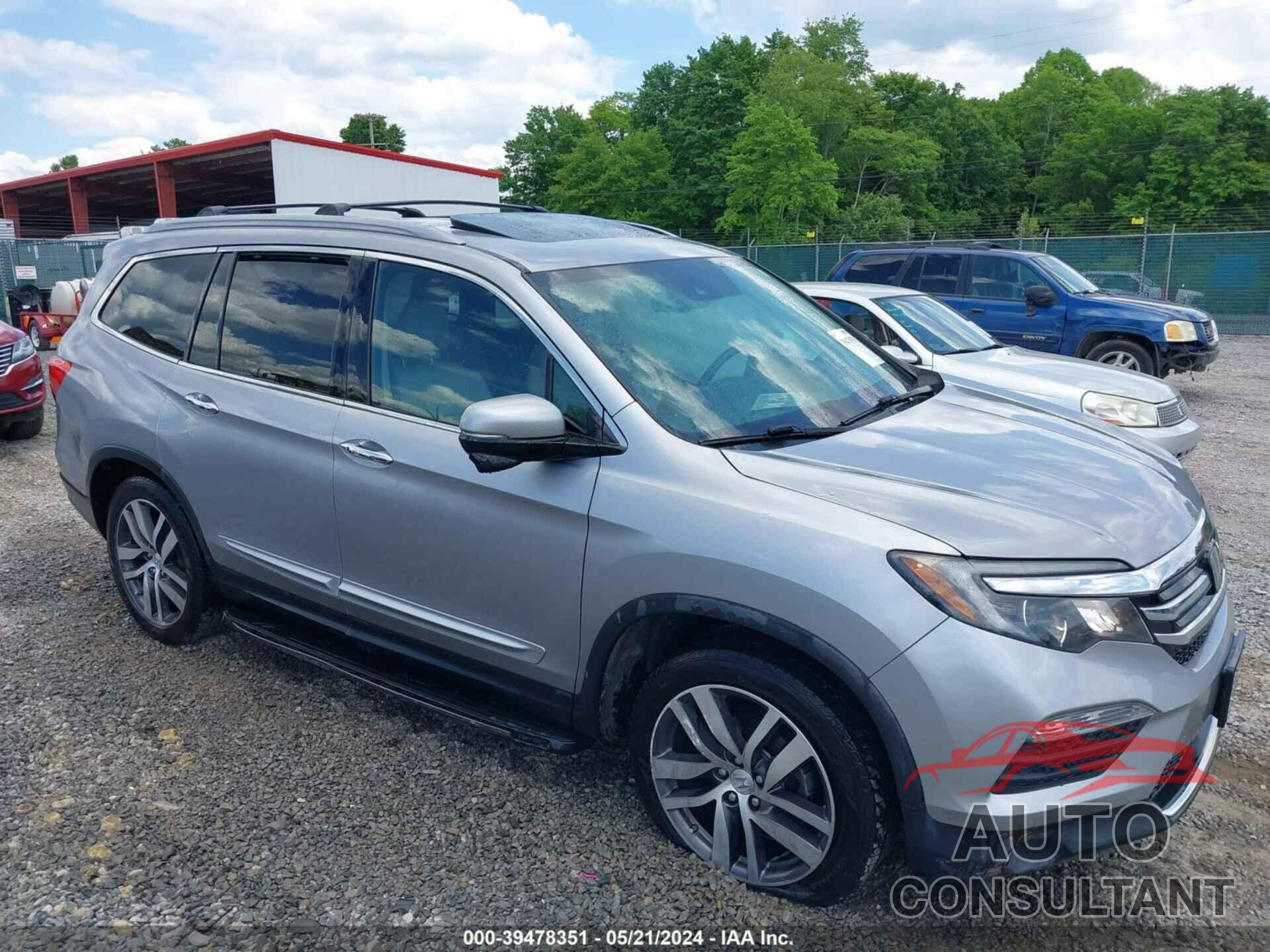 HONDA PILOT 2017 - 5FNYF6H9XHB035276