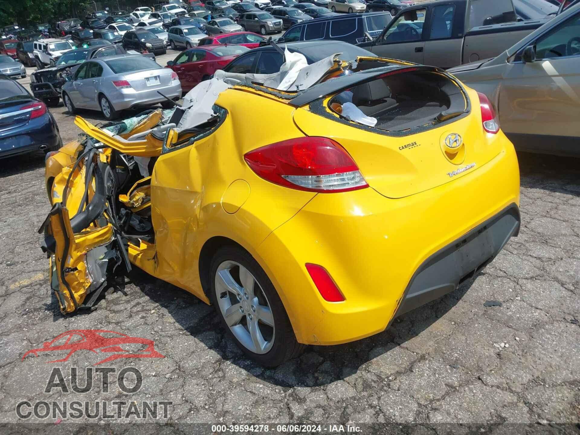 HYUNDAI VELOSTER 2012 - KMHTC6AD3CU065085