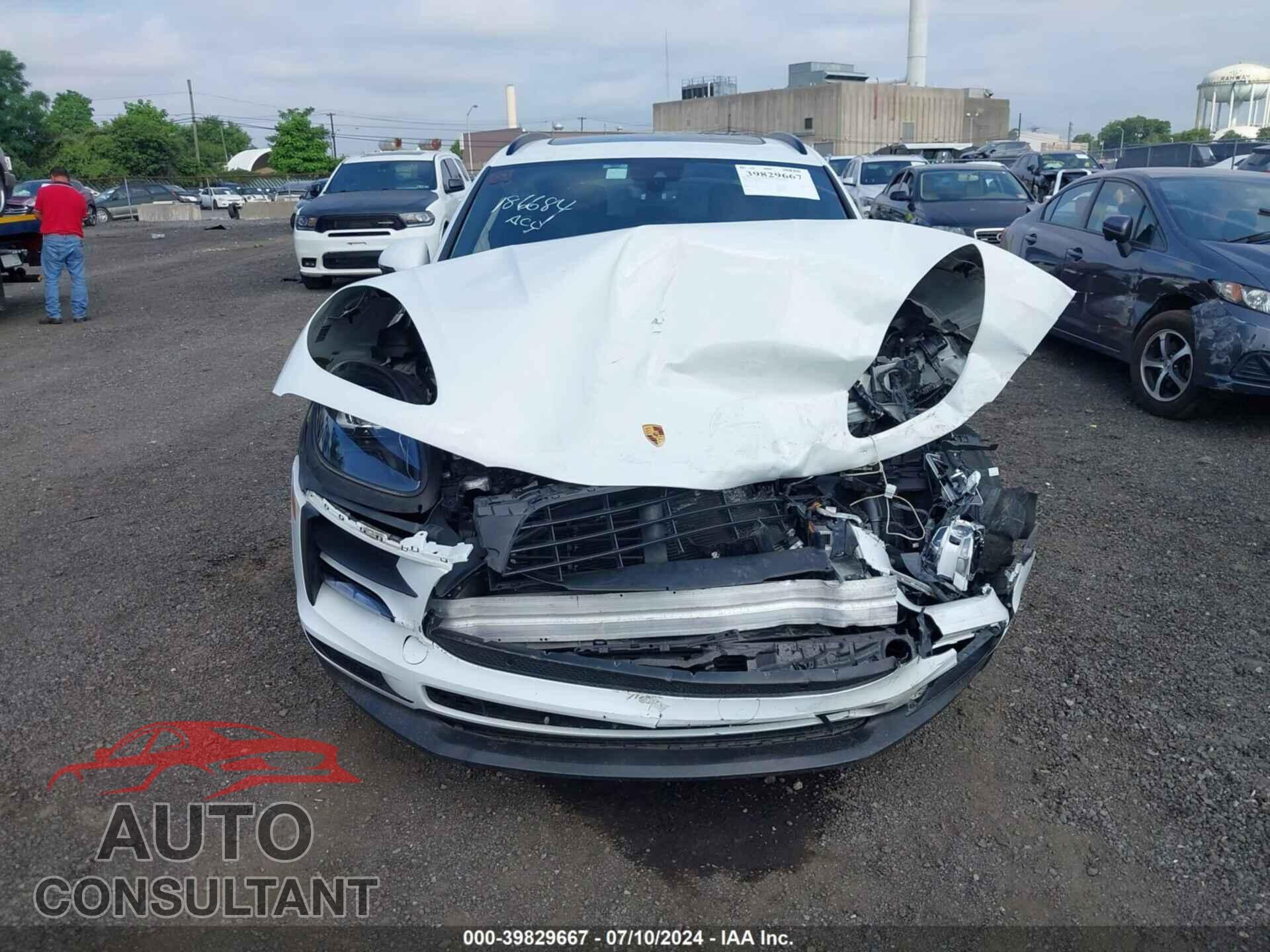 PORSCHE MACAN 2021 - WP1AA2A53MLB10468