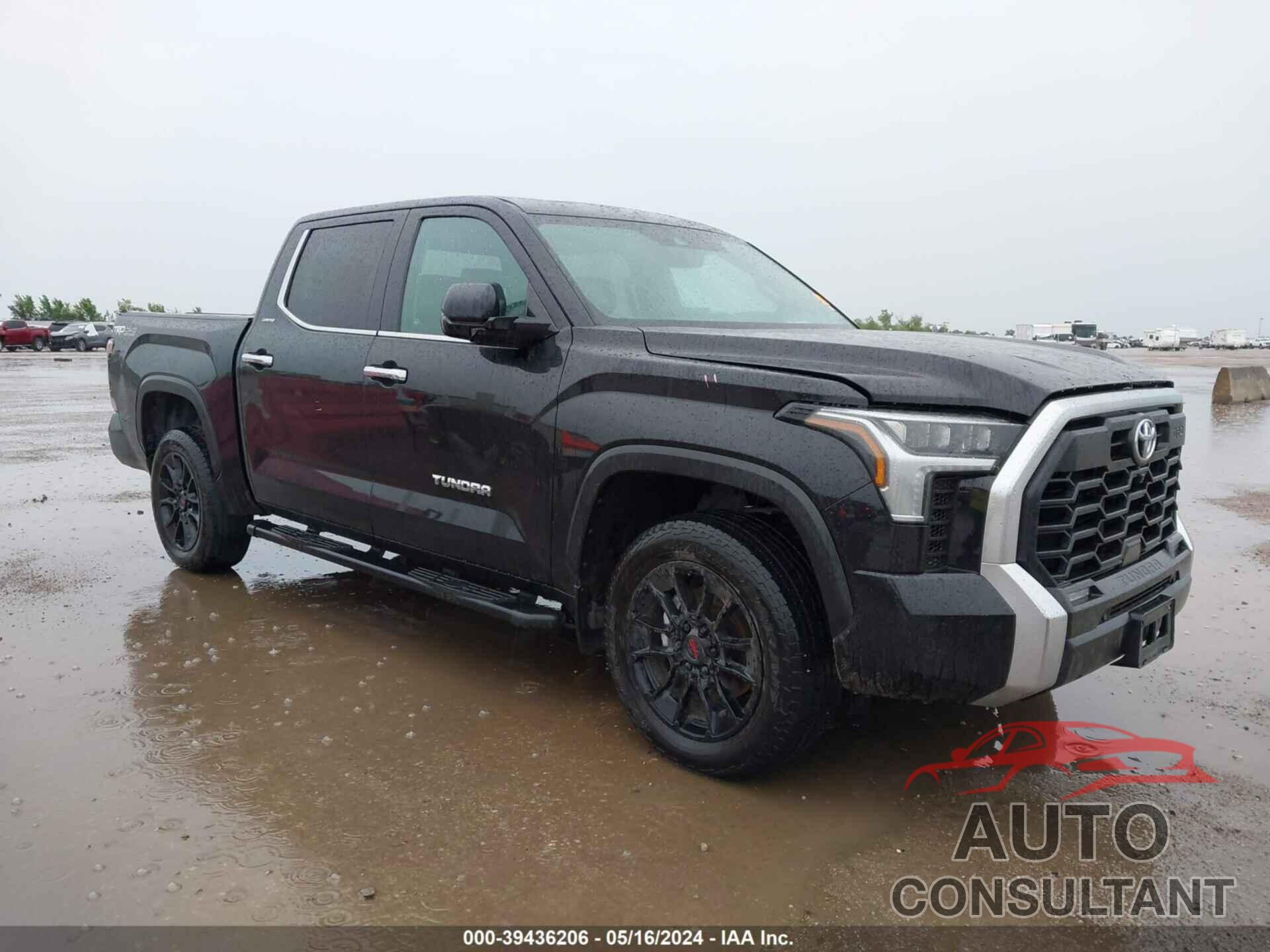 TOYOTA TUNDRA 2023 - 5TFJA5DB4PX092452