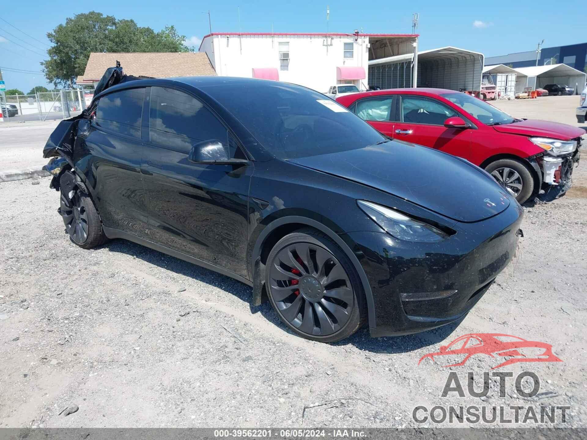 TESLA MODEL Y 2022 - 7SAYGDEF5NF372500