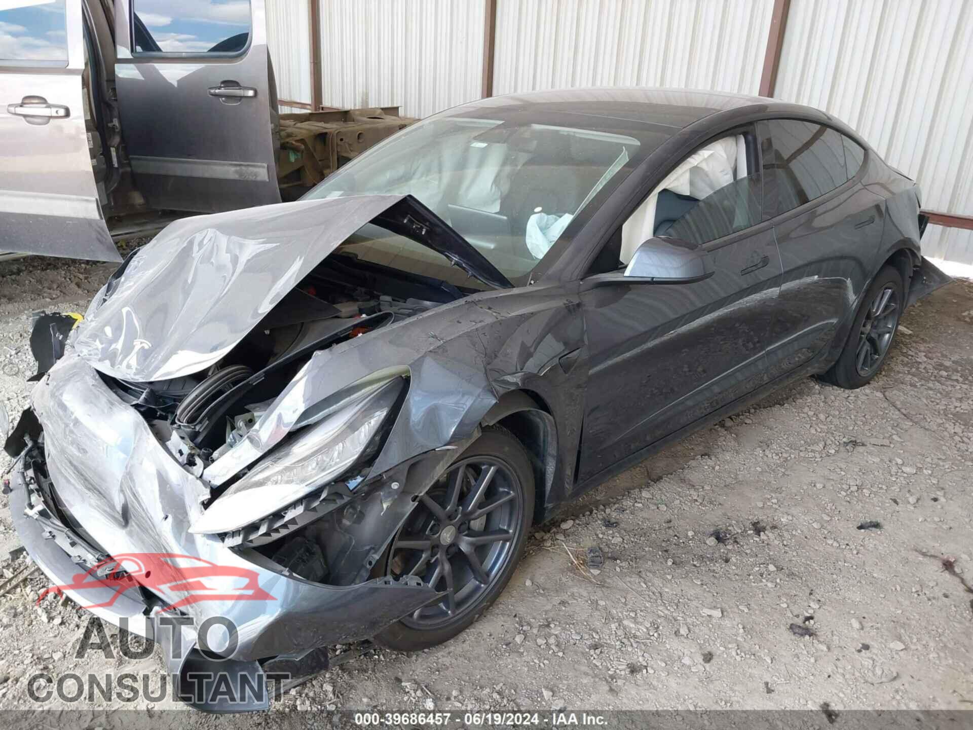TESLA MODEL 3 2020 - 5YJ3E1EA3LF745577