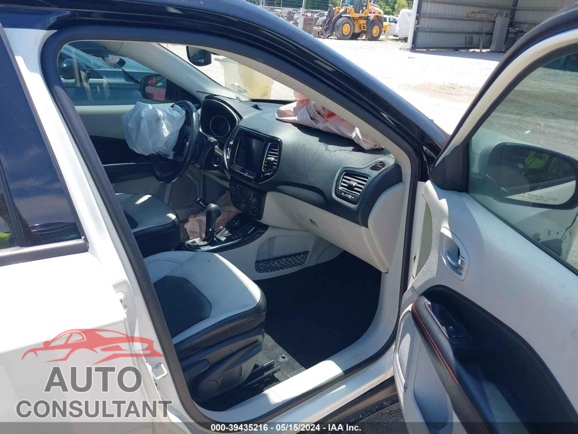 JEEP COMPASS 2020 - 3C4NJDCB8LT123754