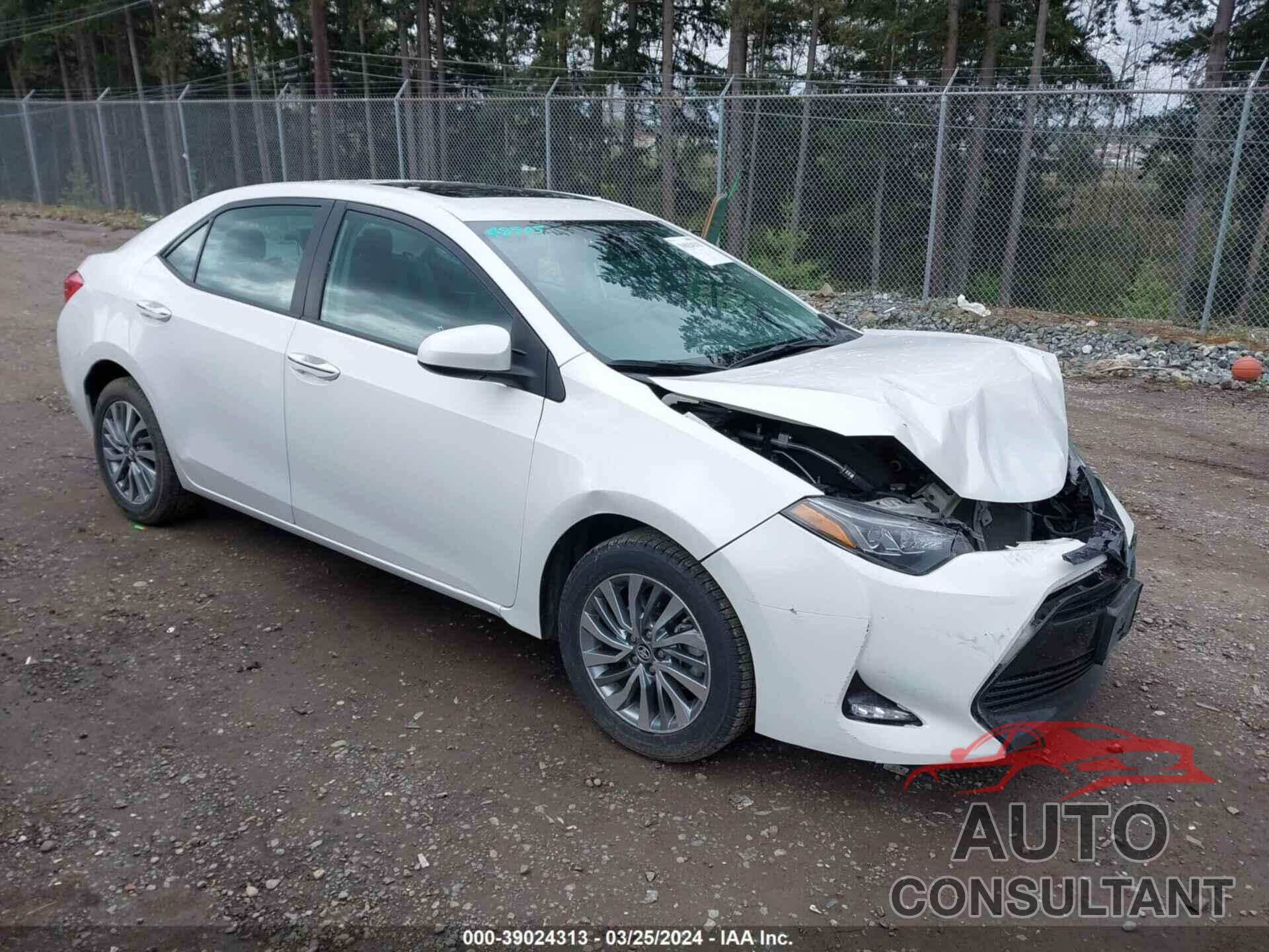 TOYOTA COROLLA 2018 - 5YFBURHE0JP849568
