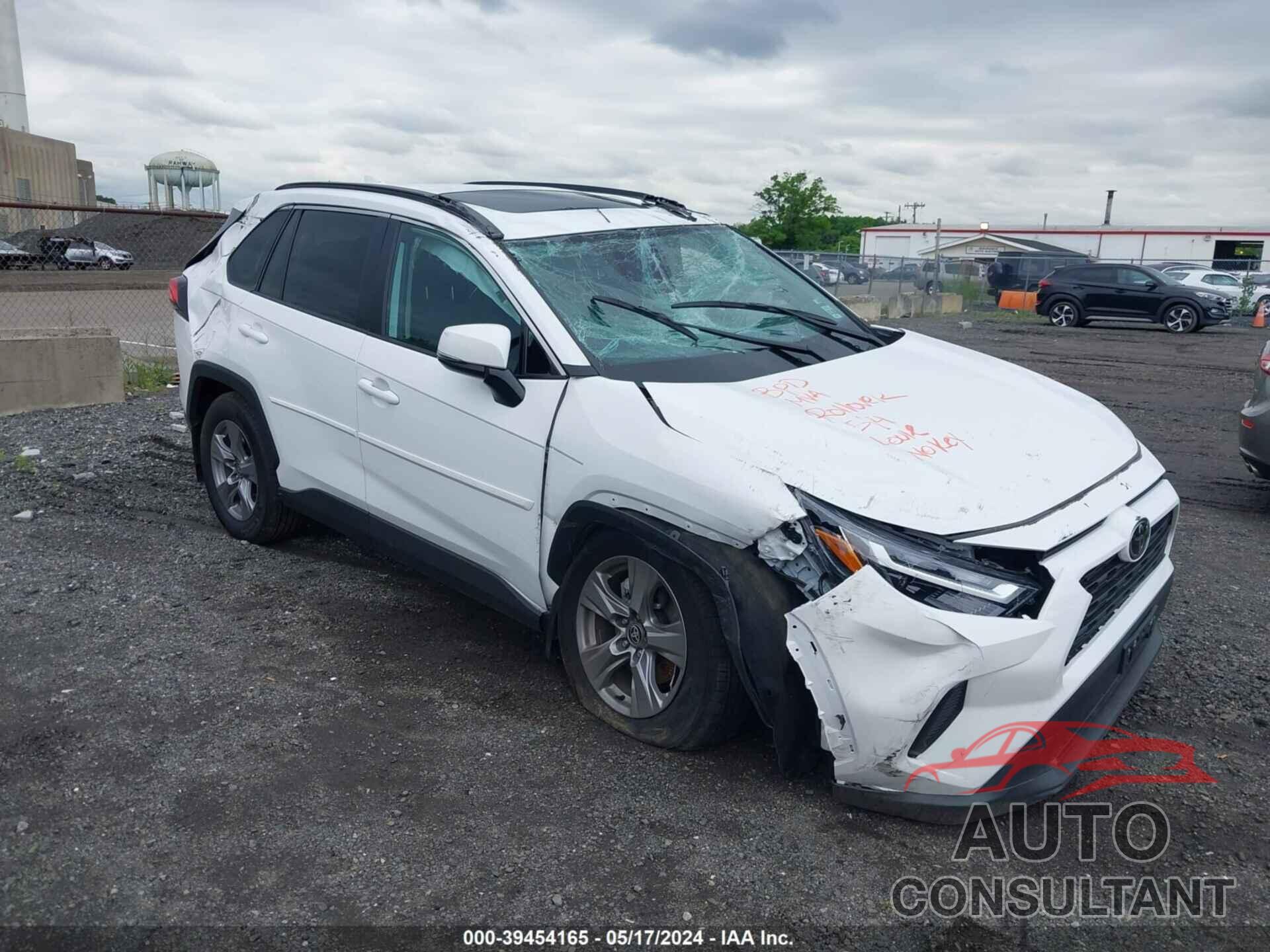 TOYOTA RAV4 2024 - 2T3P1RFV5RC402383