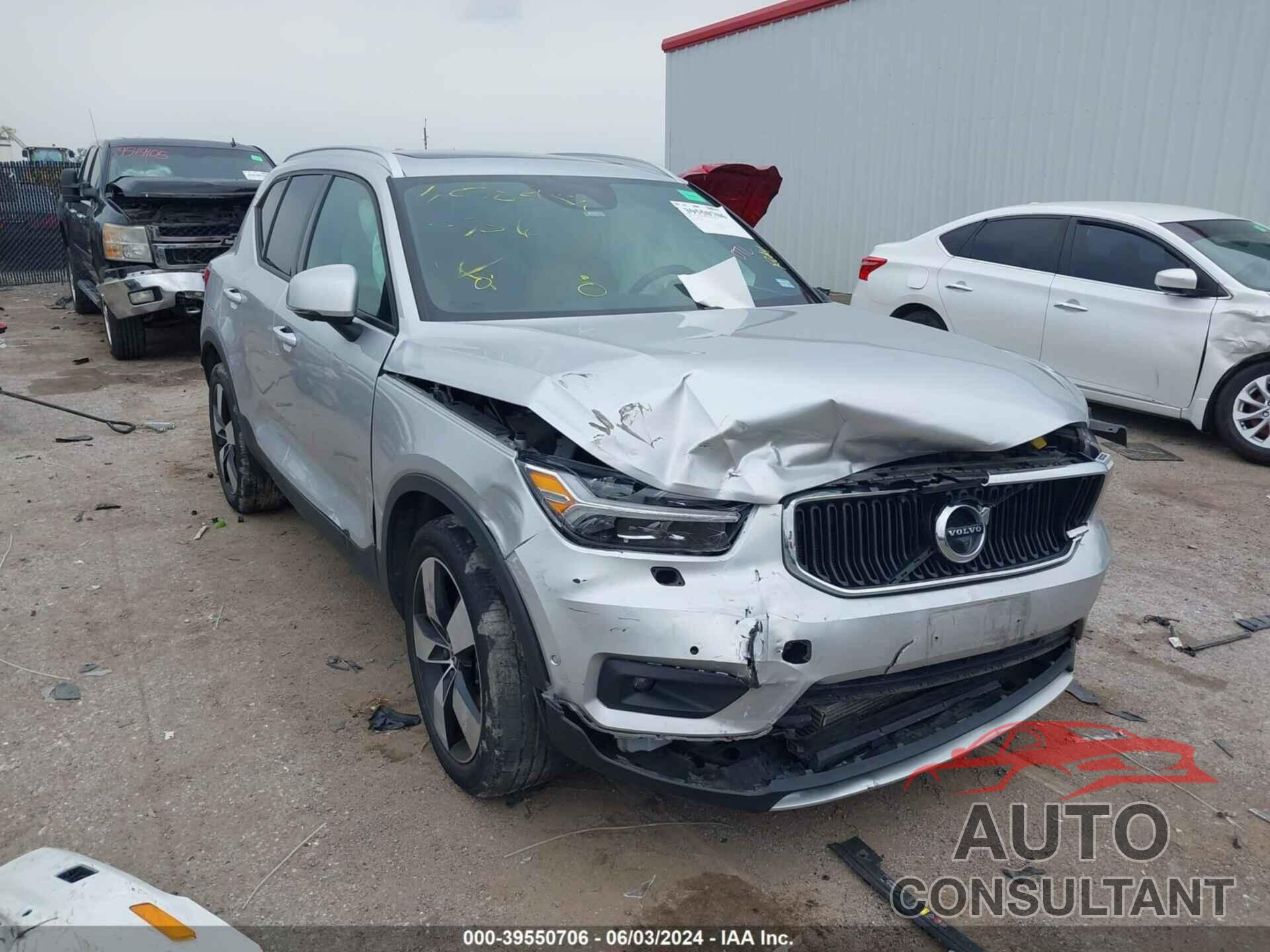 VOLVO XC40 2019 - YV4162UK6K2140150